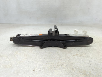 2016 Ford Fusion Spare Scissor Car Jack - Oemusedautoparts1.com