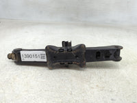 2016 Ford Fusion Spare Scissor Car Jack 1390151 - Oemusedautoparts1.com