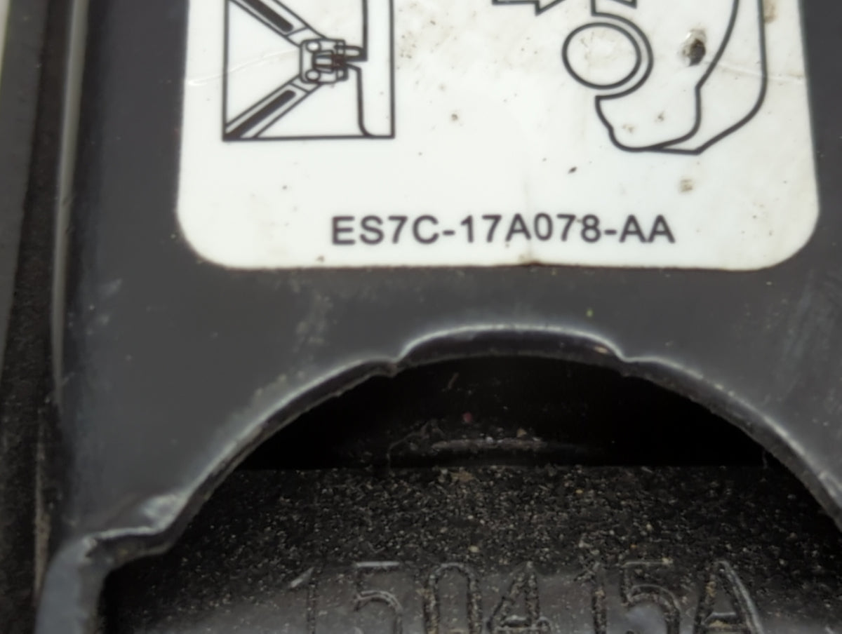 2016 Ford Fusion Spare Scissor Car Jack 1390151 - Oemusedautoparts1.com