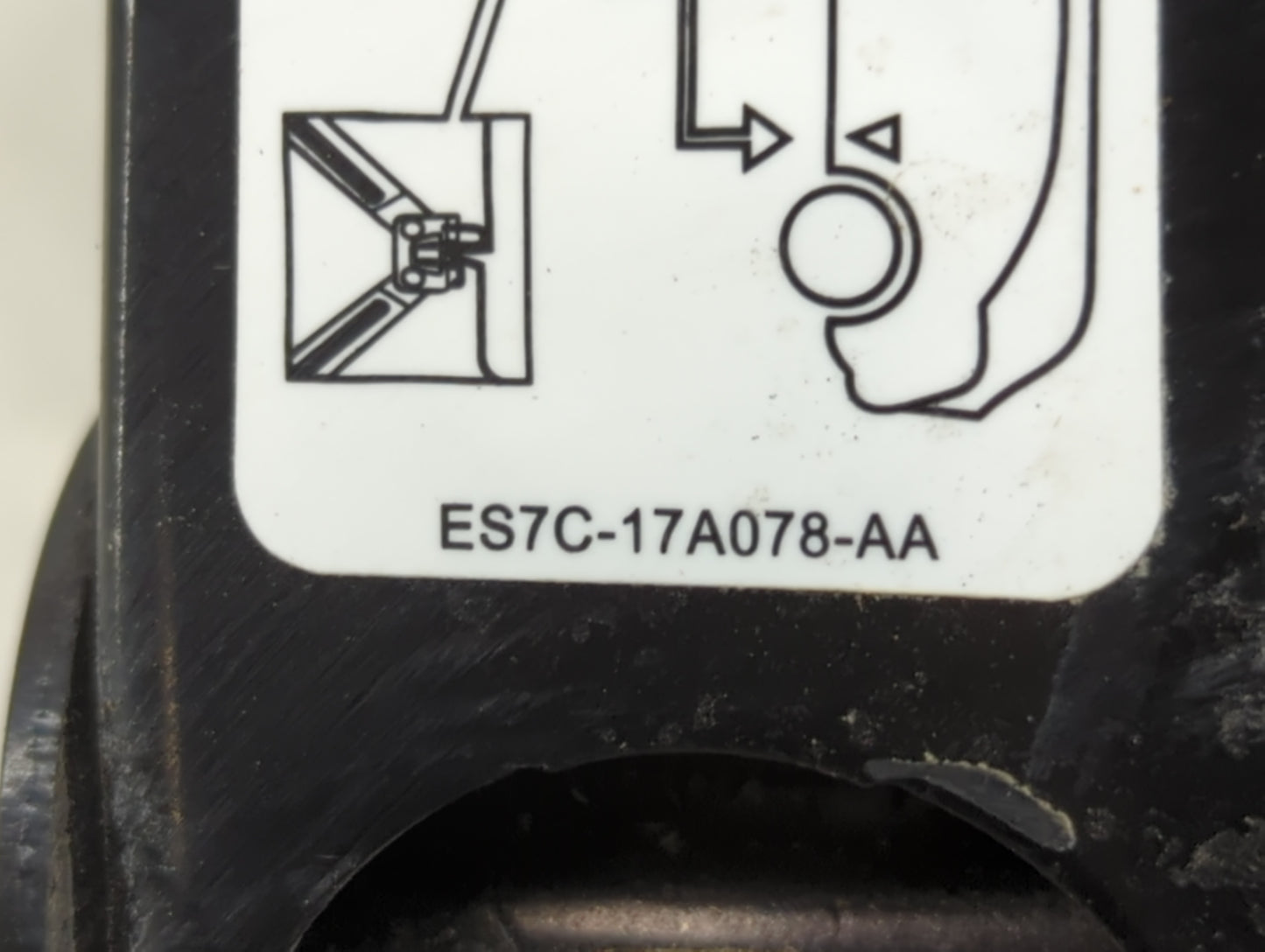 2016 Ford Fusion Spare Scissor Car Jack 1390194 - Oemusedautoparts1.com