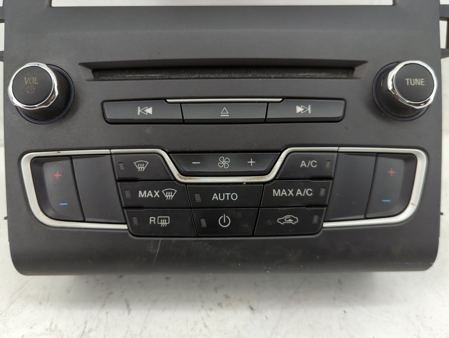 2016-2016 Ford Fusion Radio Control Panel - Oemusedautoparts1.com