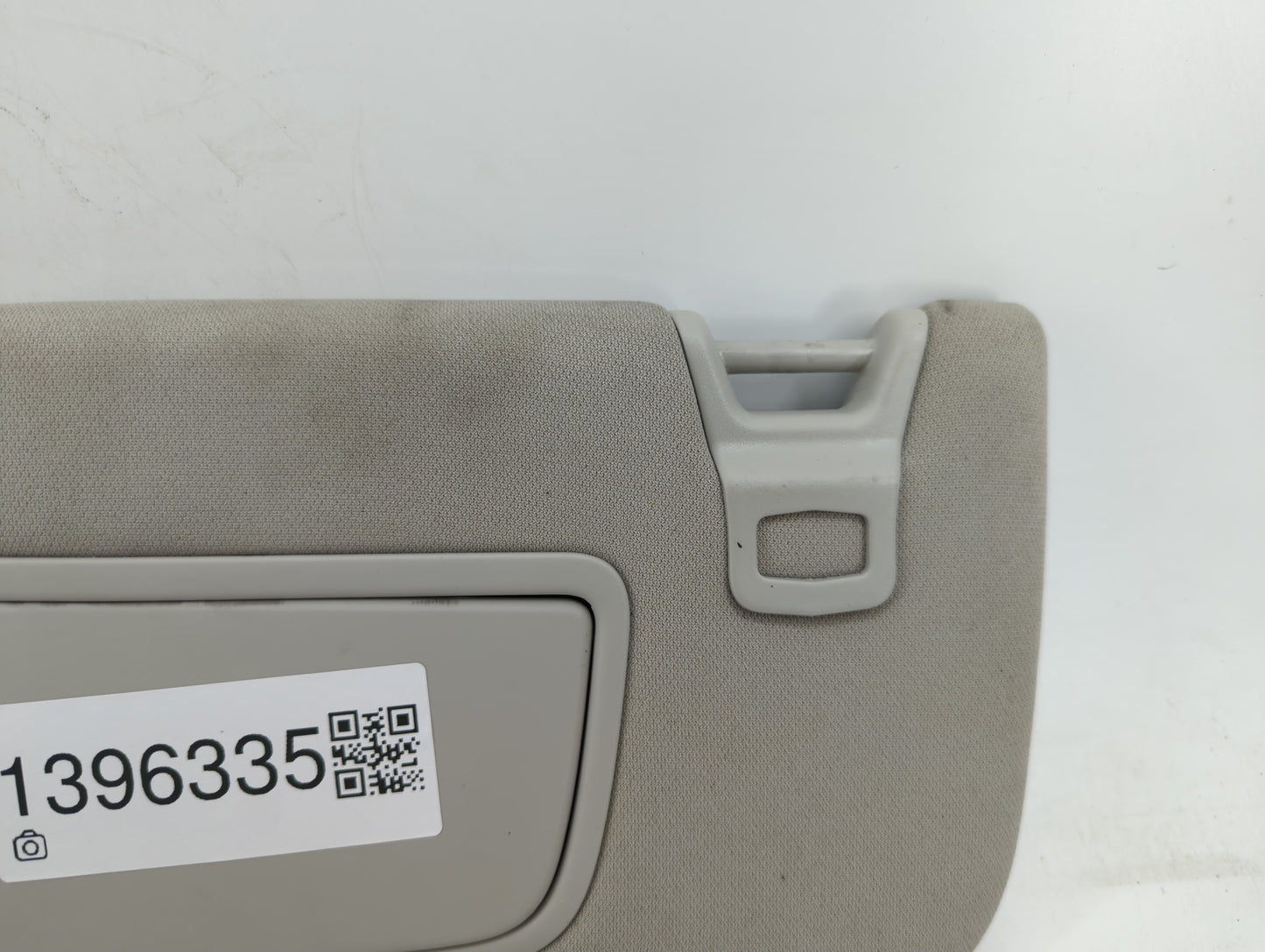2015-2016 Ford Fusion Sun Visor Shade Replacement Passenger Right Mirror Fits Fits 2015 2016 OEM Used Auto Parts - Oemusedau