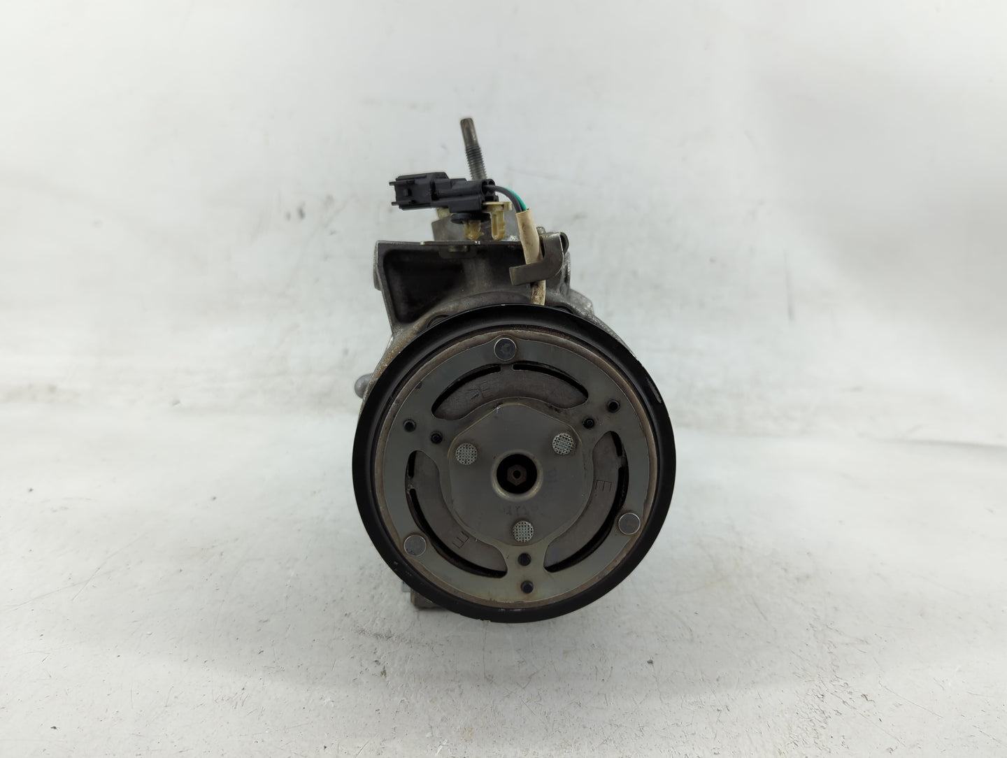 2013-2018 Ford Fusion Air Conditioning A/c Ac Compressor Oem - Oemusedautoparts1.com