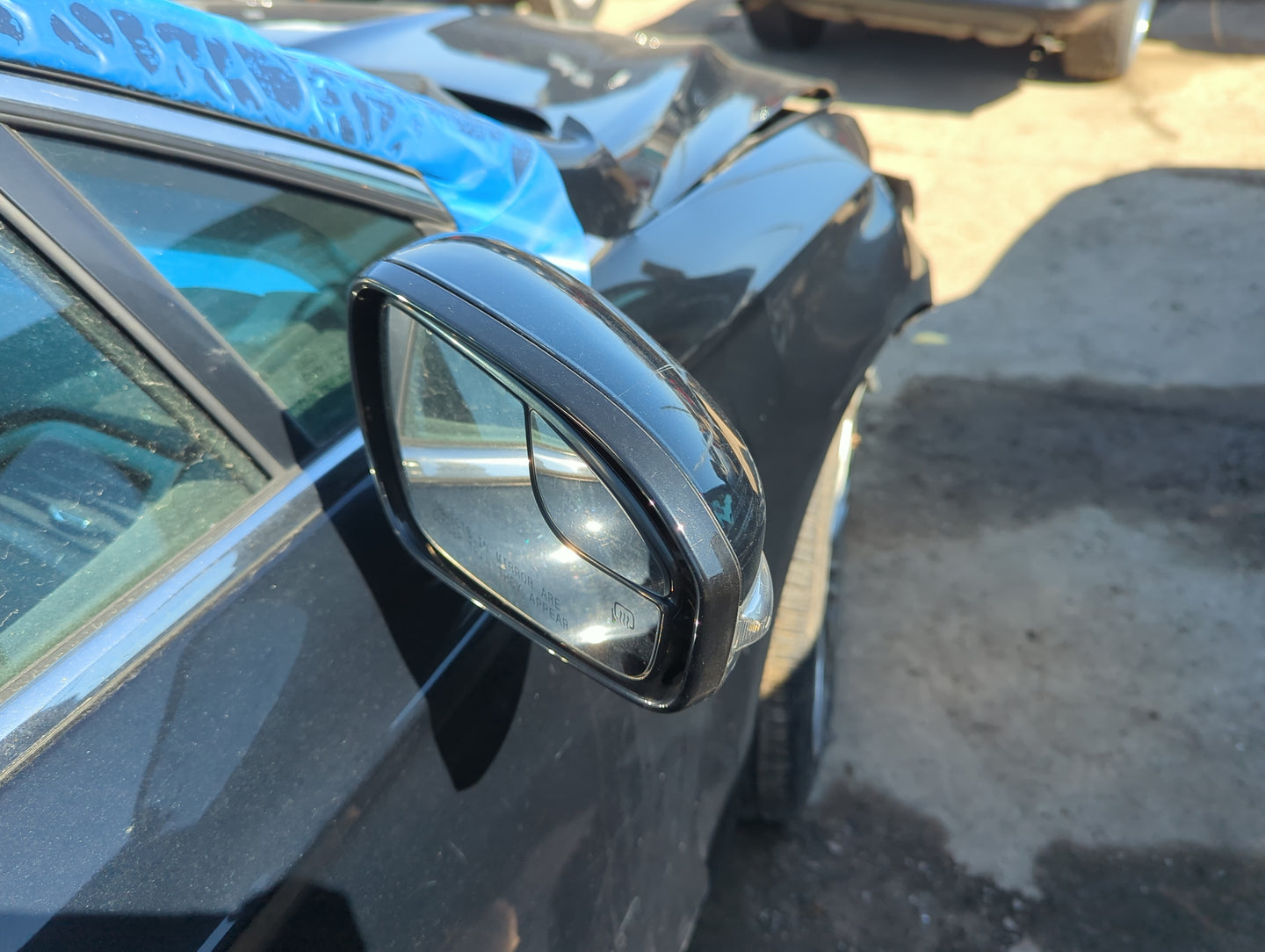 2016-2020 Ford Fusion Passenger Side View Mirror - Right Door Mirror OEM Used - Oemusedautoparts1.com