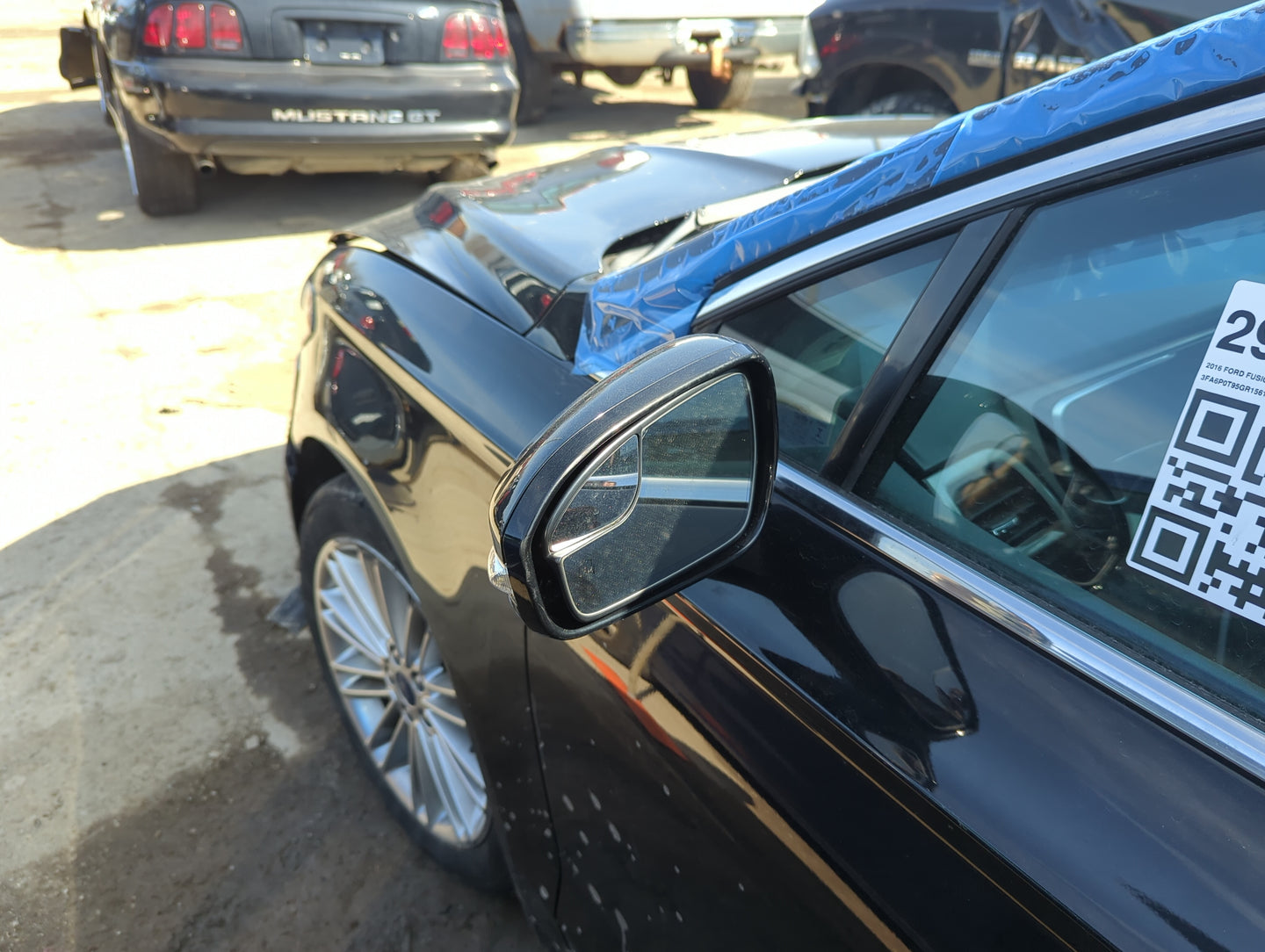 2016-2020 Ford Fusion Driver Side View Mirror - Left Door Mirror OEM Used - Oemusedautoparts1.com