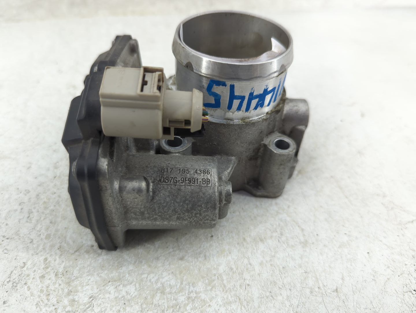 2014-2020 Ford Fusion Throttle Body P/N:5.09890.02 Fits Fits 2014 2015 2016 2017 2018 2019 2020 OEM Used Auto Parts - Oemuse