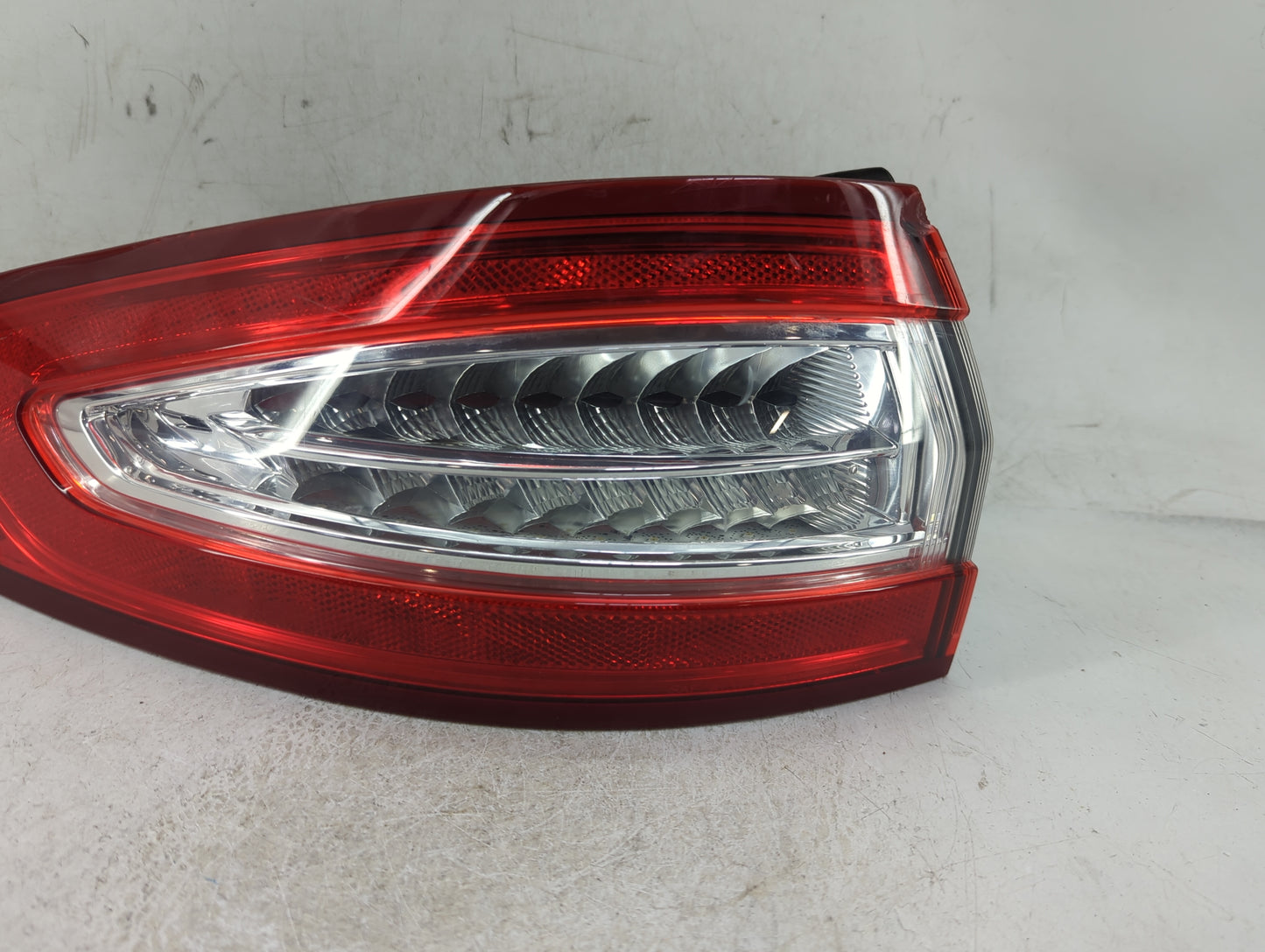 2013-2016 Ford Fusion Tail Light Assembly Driver Left OEM P/N:DS73-13405-AH 6003TN0023 Fits Fits 2013 2014 2015 2016 OEM Use