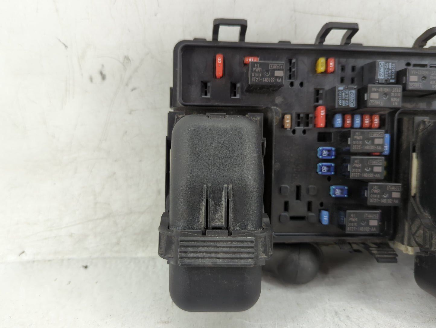 2015-2016 Ford Fusion Fusebox Fuse Box Panel Relay Module P/N:FG9T14A067BB-01 Fits Fits 2015 2016 OEM Used Auto Parts - Oemu