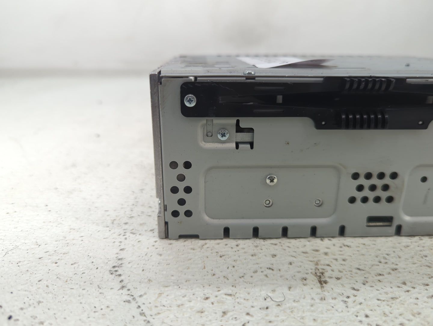 2016 Ford Fusion Radio AM FM Cd Player Receiver Replacement P/N:FS7T-19C107-YC Fits OEM Used Auto Parts - Oemusedautoparts1.