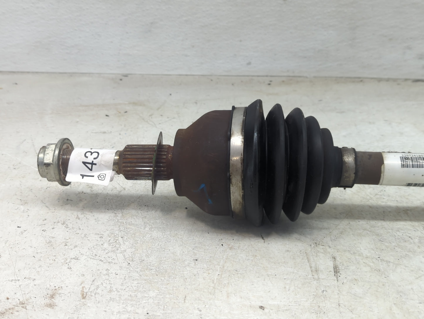 2013-2020 Ford Fusion Axle Shaft Front Driver Cv C/v - Oemusedautoparts1.com