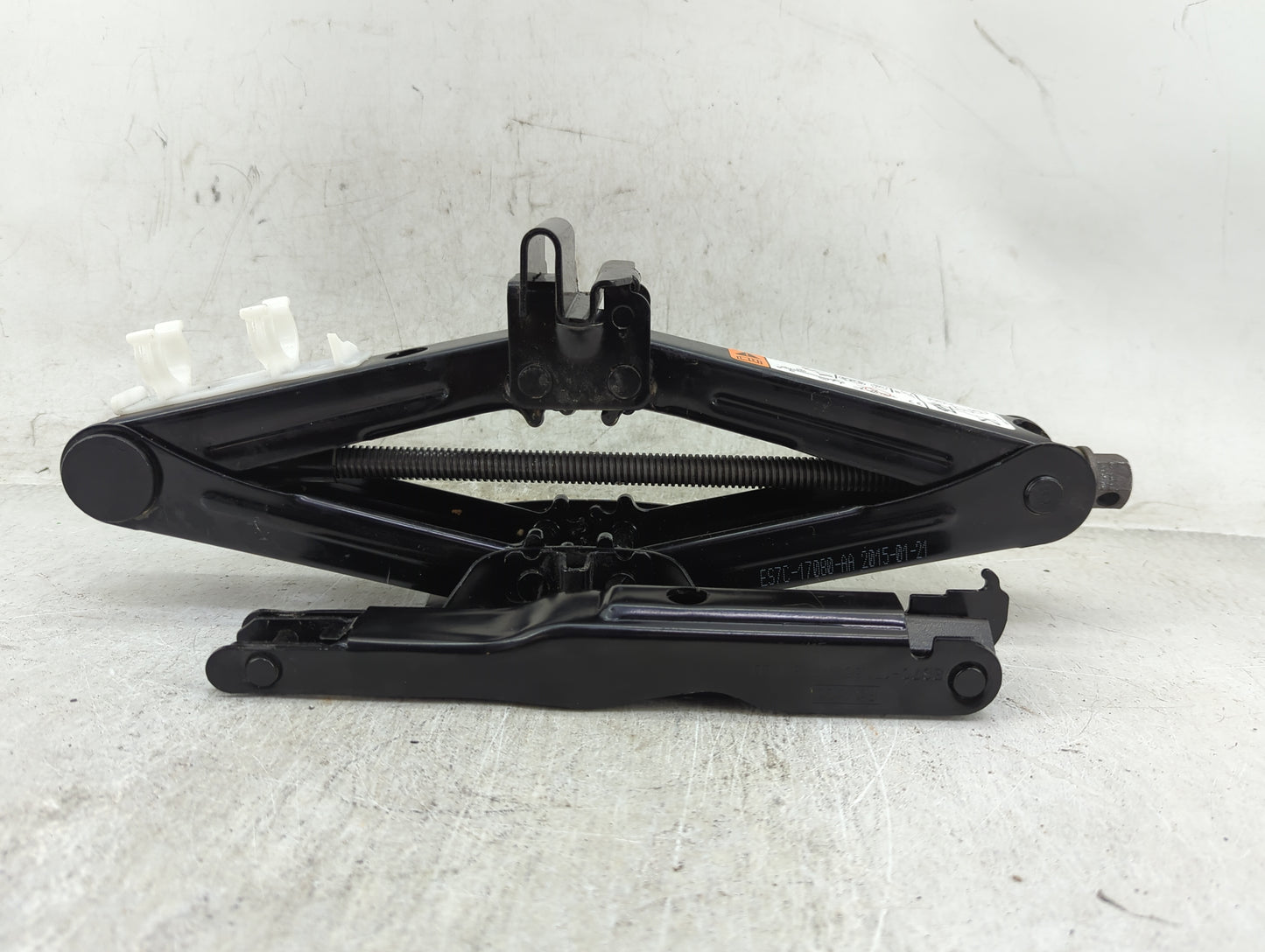 2016 Ford Fusion Spare Scissor Car Jack - Oemusedautoparts1.com