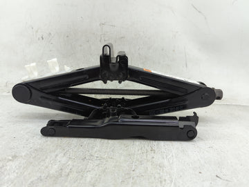 2016 Ford Fusion Spare Scissor Car Jack - Oemusedautoparts1.com