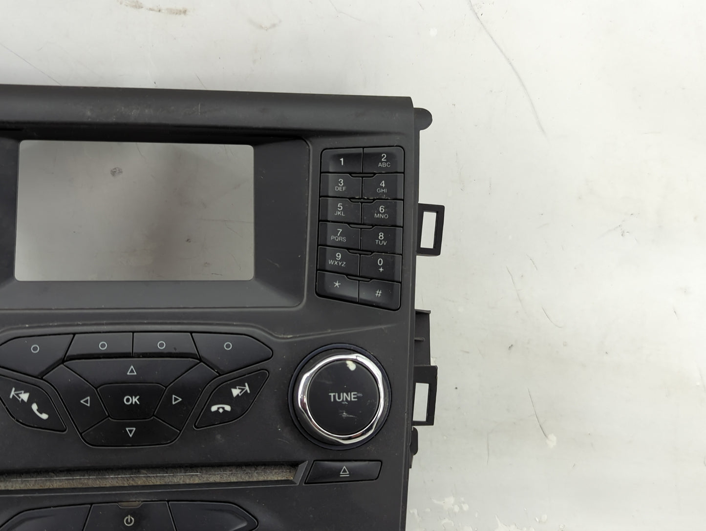 2016-2016 Ford Fusion Radio Control Panel - Oemusedautoparts1.com