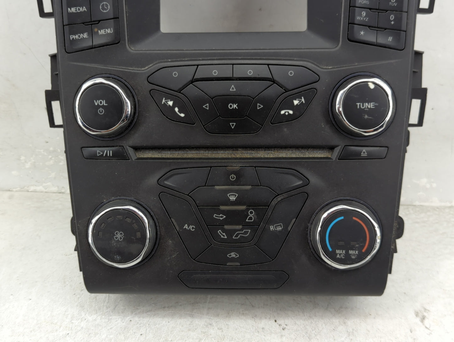 2016-2016 Ford Fusion Radio Control Panel - Oemusedautoparts1.com