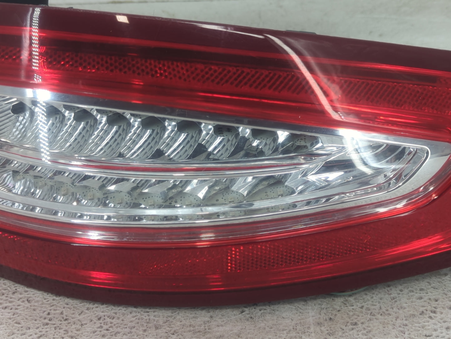 2013-2016 Ford Fusion Tail Light Assembly Passenger Right OEM P/N:DS73-13404-AM Fits Fits 2013 2014 2015 2016 OEM Used Auto 
