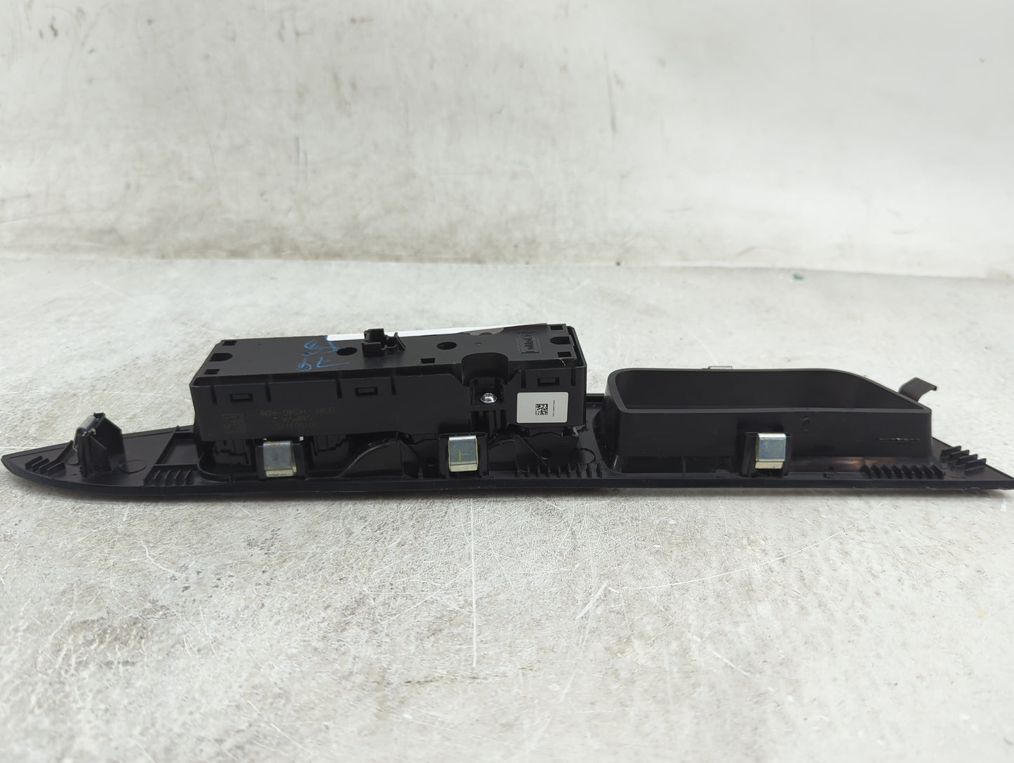 2013-2020 Ford Fusion Master Power Window Switch Replacement Driver Side Left P/N:DG9T-14540-ABW Fits OEM Used Auto Parts - 