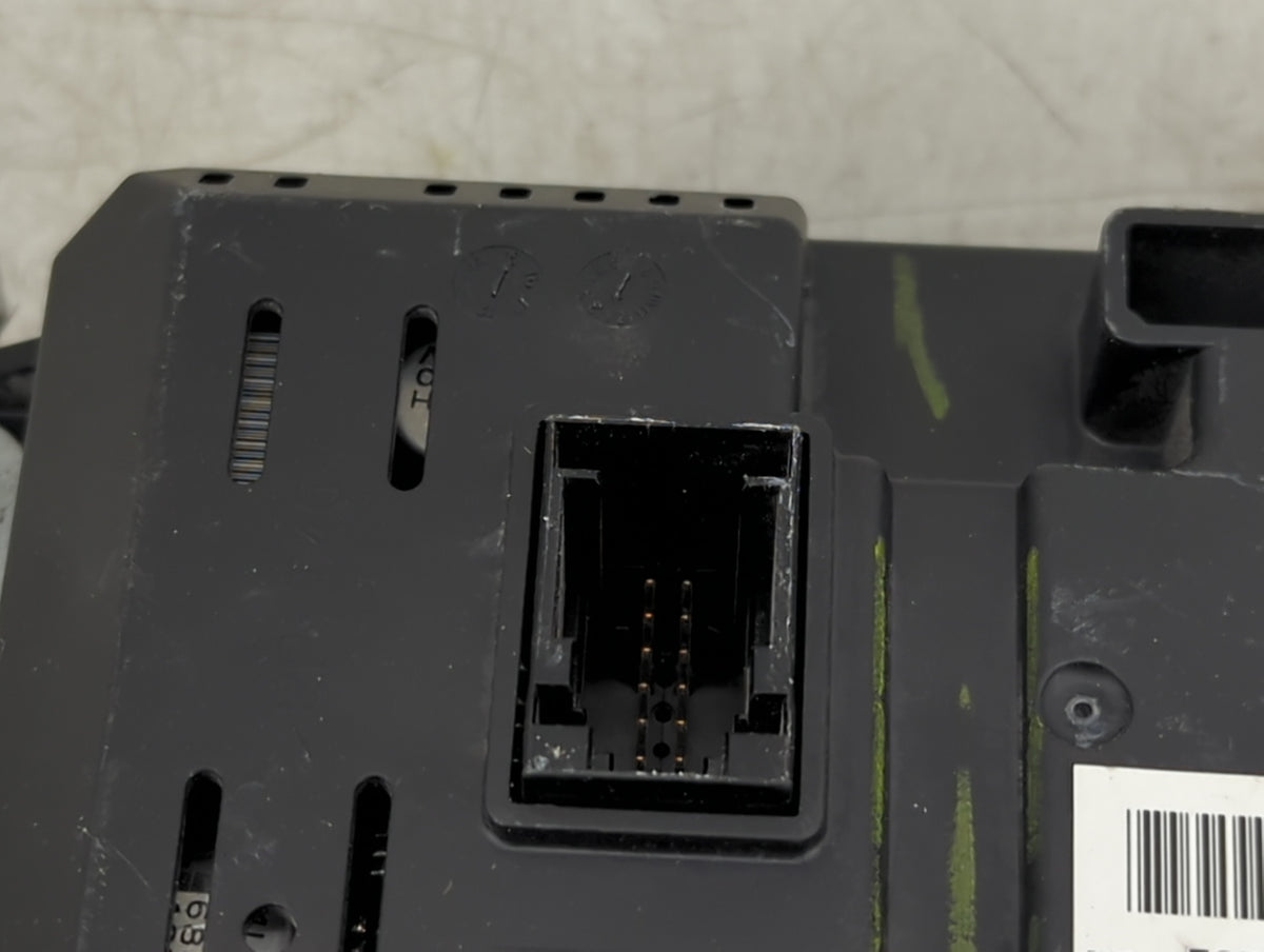 2014-2016 Ford Fusion Information Radio Display Screen - Oemusedautoparts1.com