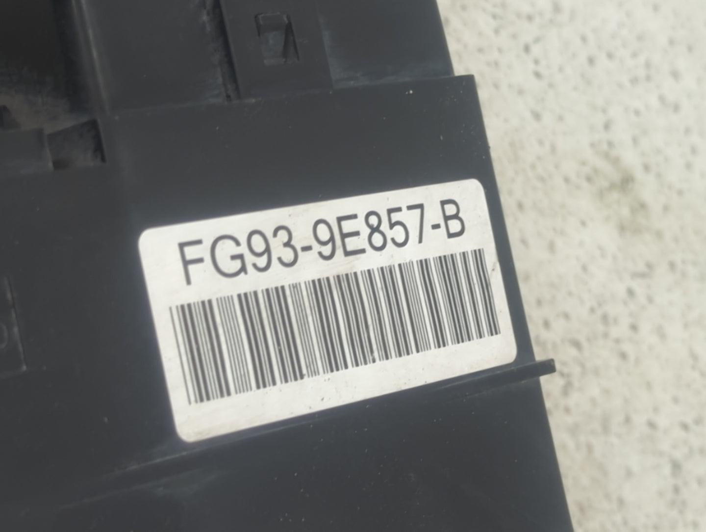 2016 Ford Fusion Fuel Vapor Charcoal Canister 1437113 - Oemusedautoparts1.com