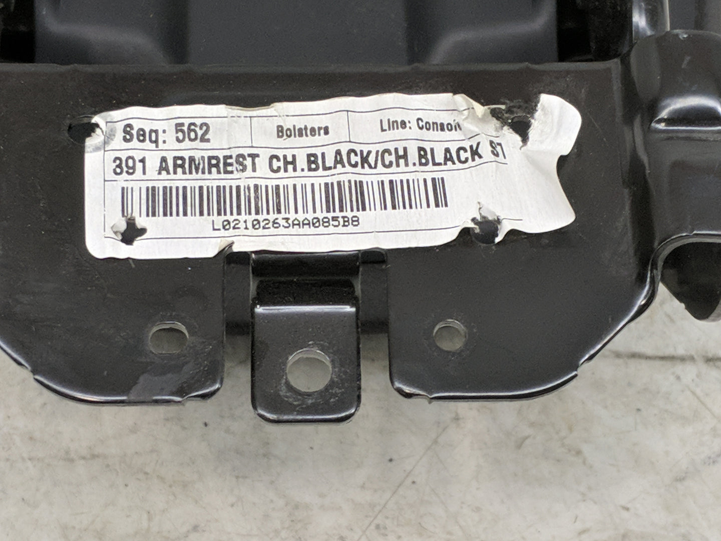 2016 Ford Fusion Center Console Armrest Cover Lid Fits OEM Used Auto Parts - Oemusedautoparts1.com