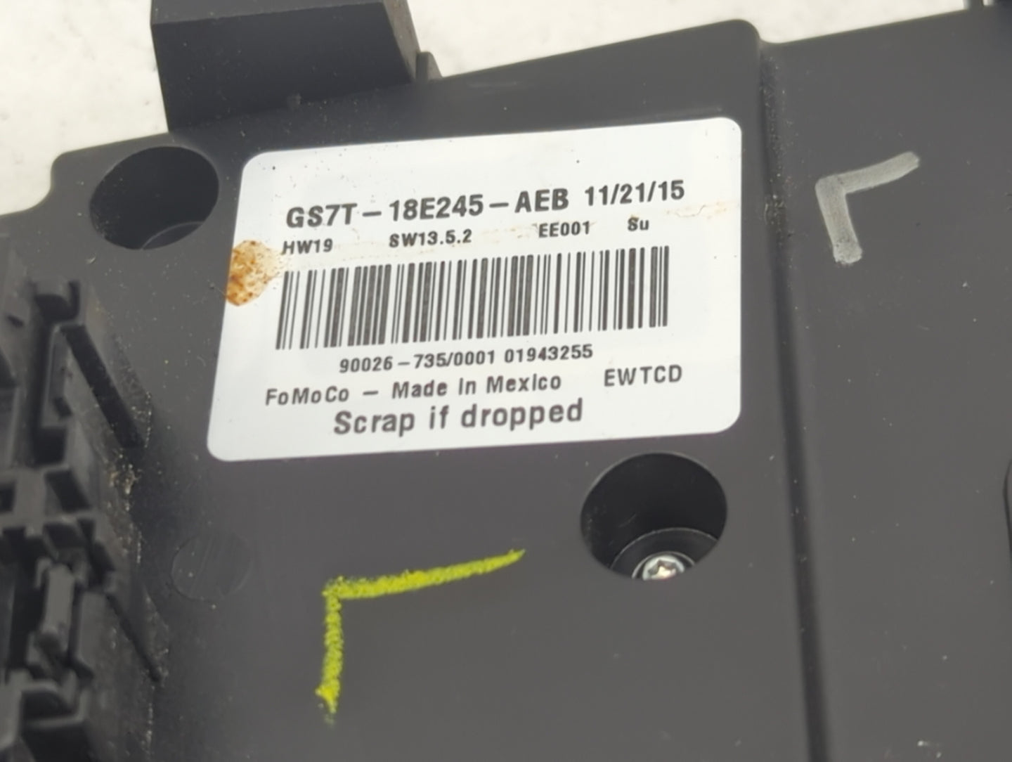 2016-2016 Ford Fusion Radio Control Panel - Oemusedautoparts1.com