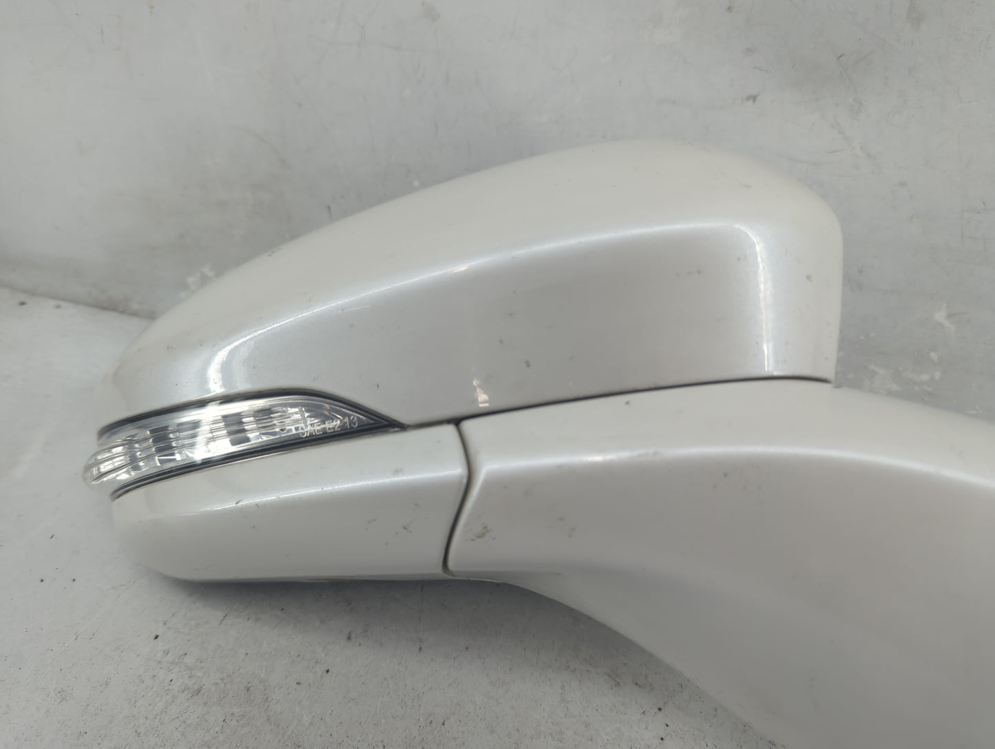 2015-2017 Ford Fusion Passenger Side View Mirror - Right Door Mirror OEM Used - Oemusedautoparts1.com
