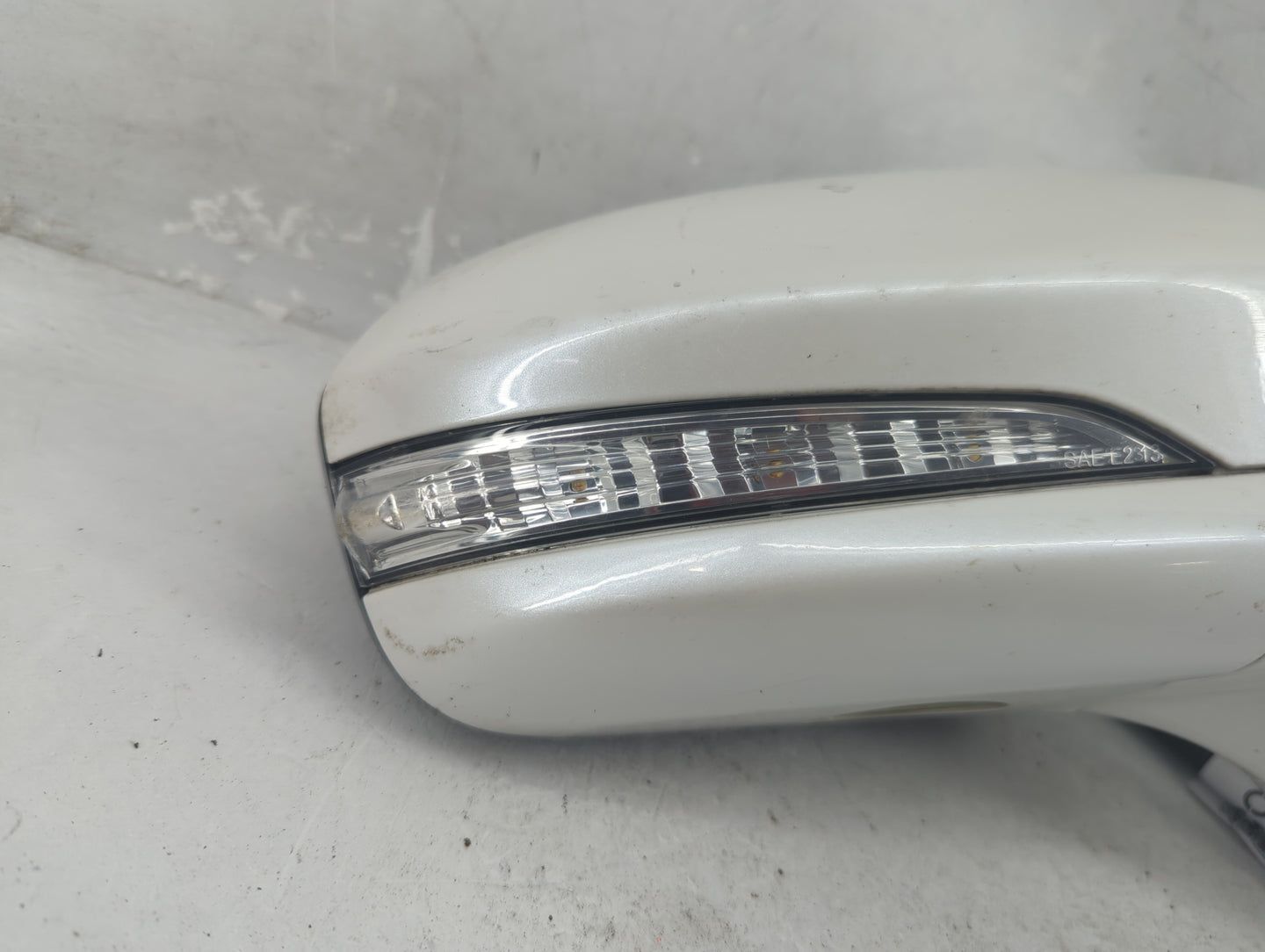 2015-2017 Ford Fusion Passenger Side View Mirror - Right Door Mirror OEM Used - Oemusedautoparts1.com