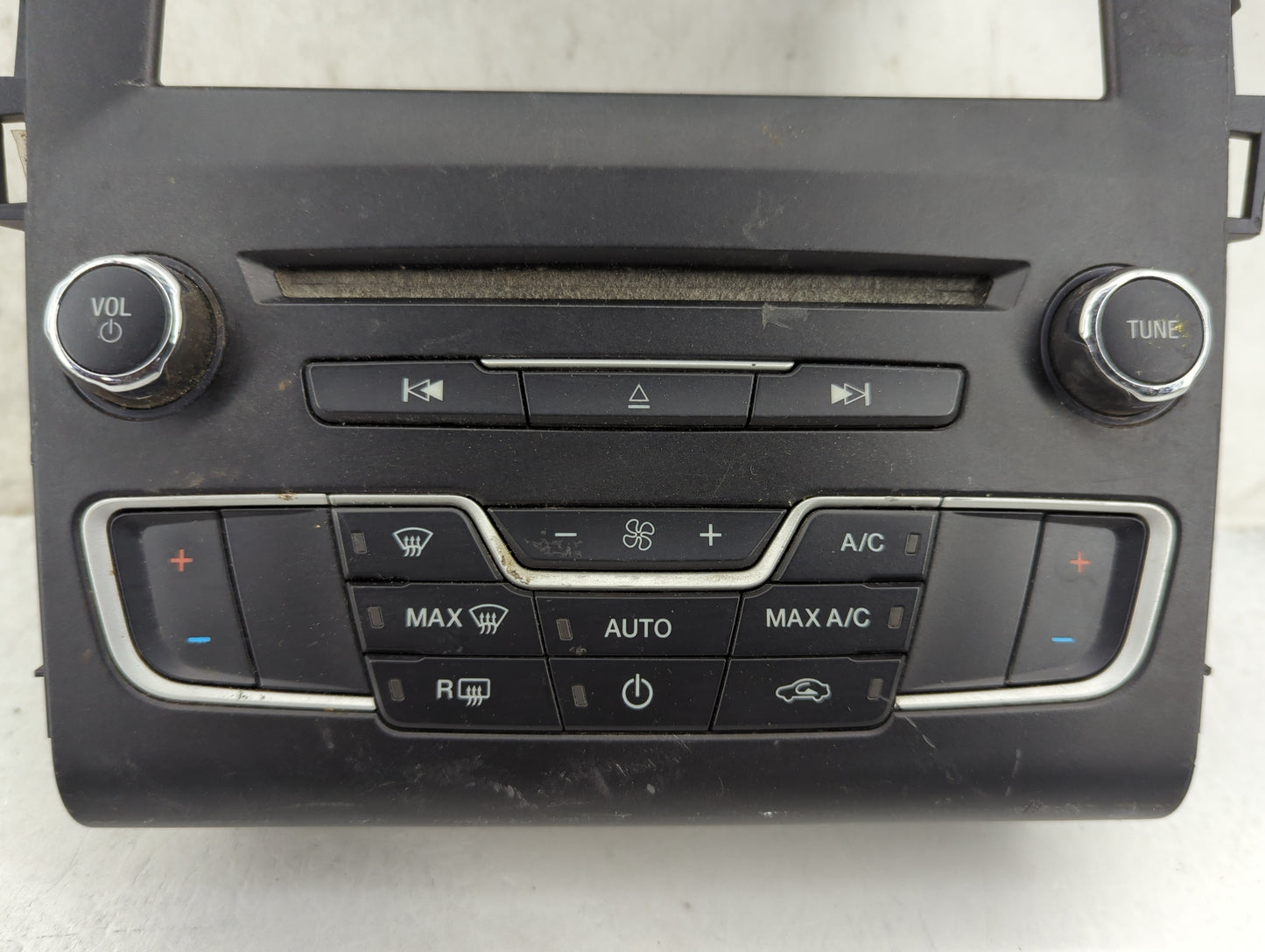 2016-2017 Ford Fusion Radio Control Panel Black - Oemusedautoparts1.com