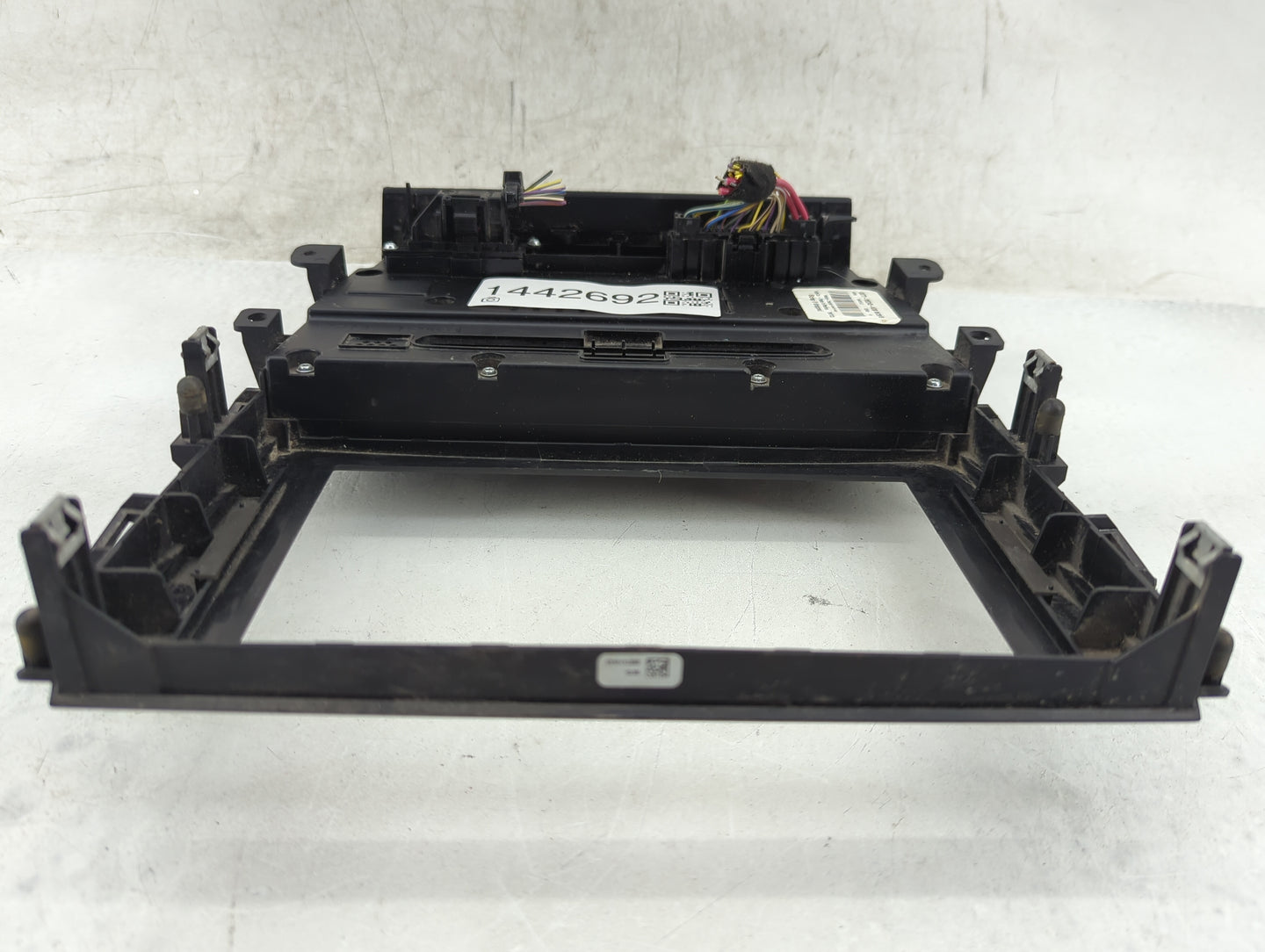 2016-2017 Ford Fusion Radio Control Panel Black - Oemusedautoparts1.com