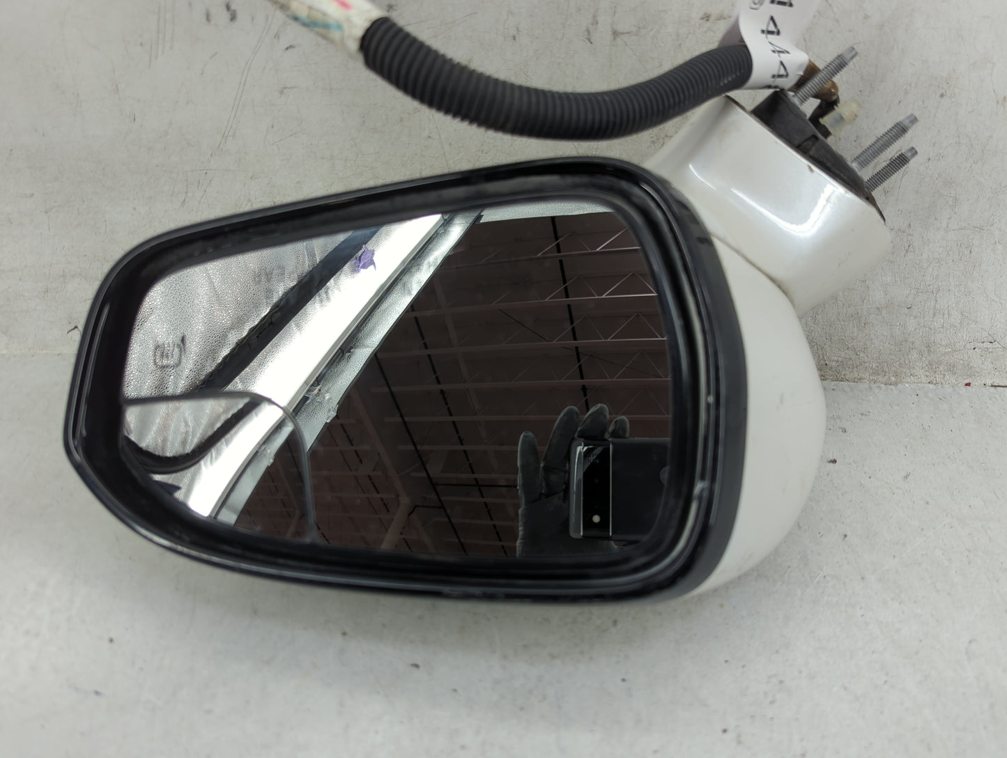 2015-2017 Ford Fusion Passenger Side View Mirror - Right Door Mirror OEM Used - Oemusedautoparts1.com