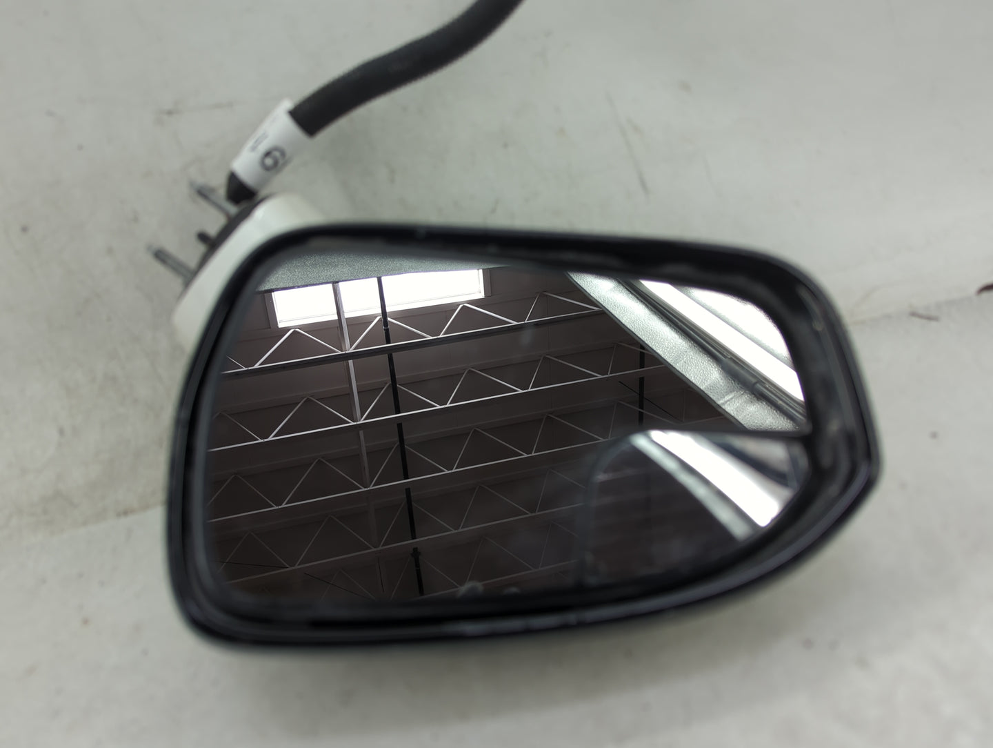 2015-2017 Ford Fusion Driver Side View Mirror - Left Door Mirror OEM Used - Oemusedautoparts1.com