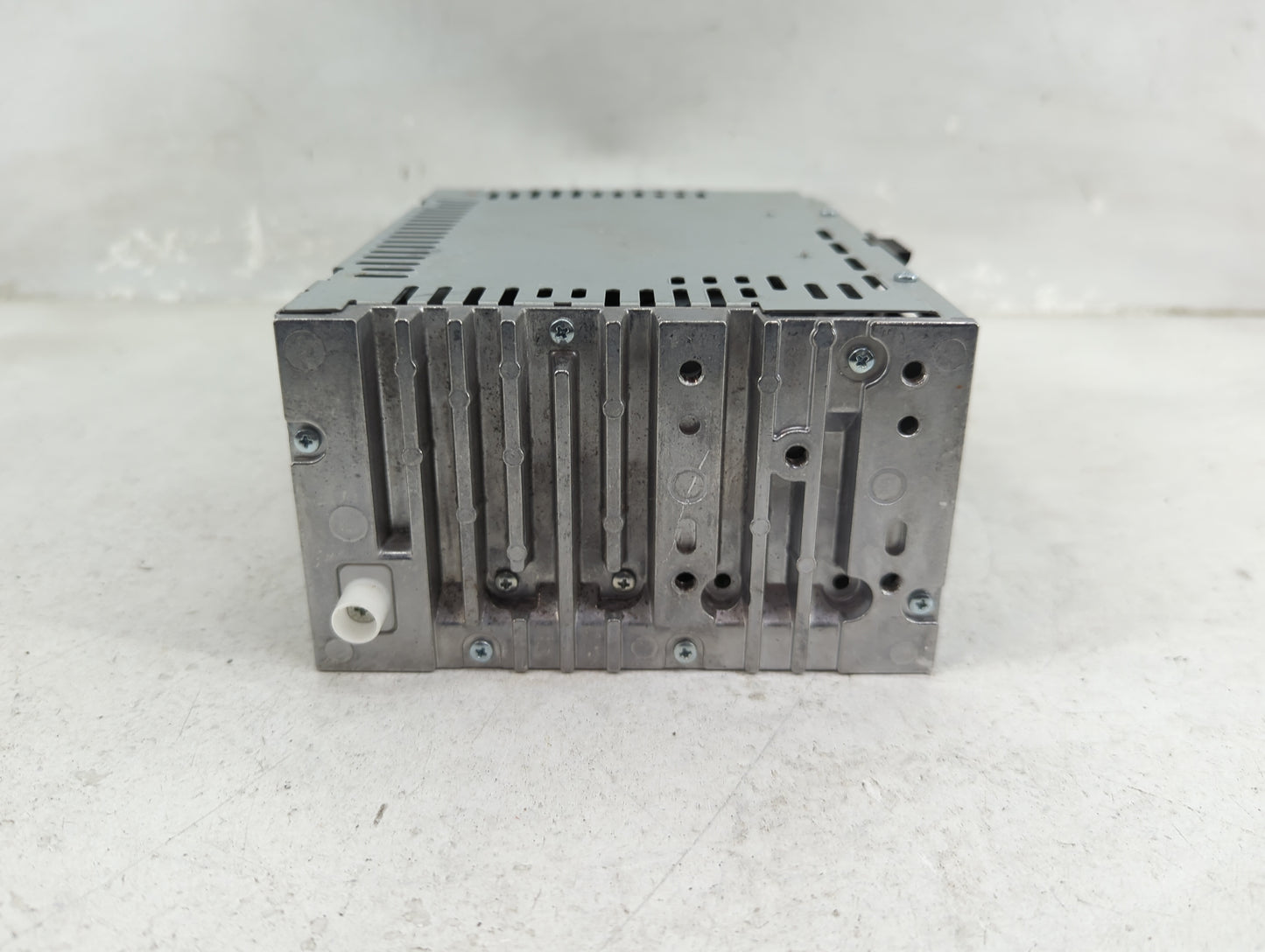 2016 Ford Fusion Radio AM FM Cd Player Receiver Replacement P/N:FS7T-19C107-YB Fits OEM Used Auto Parts - Oemusedautoparts1.