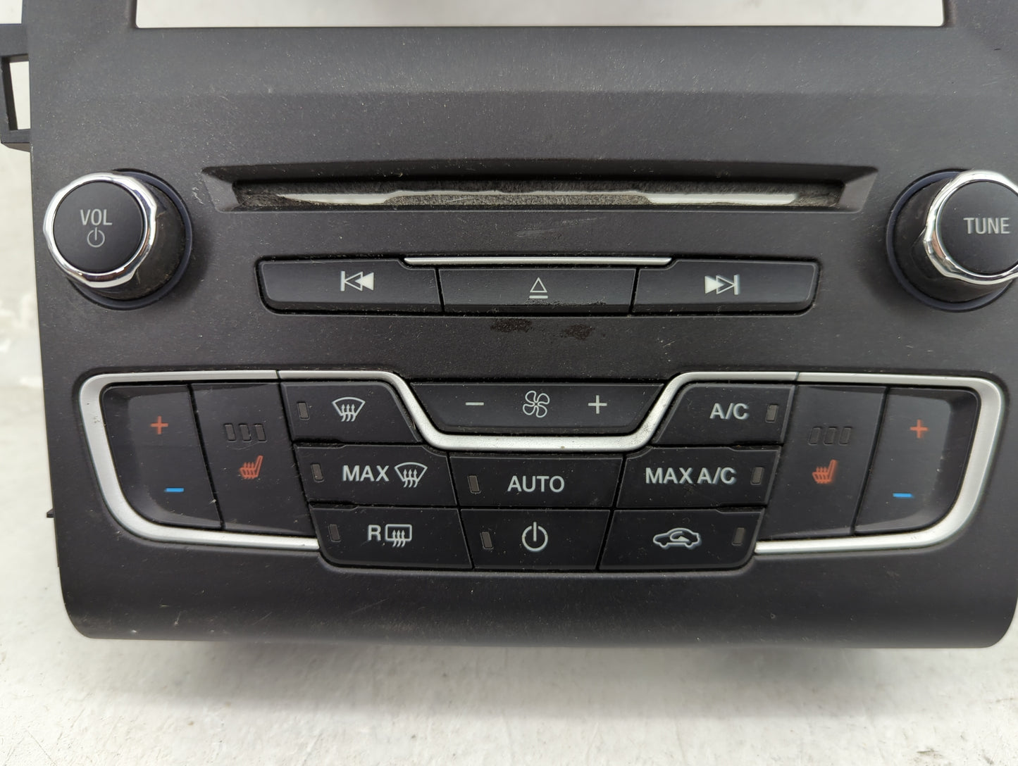 2016-2020 Ford Fusion Radio Control Panel - Oemusedautoparts1.com