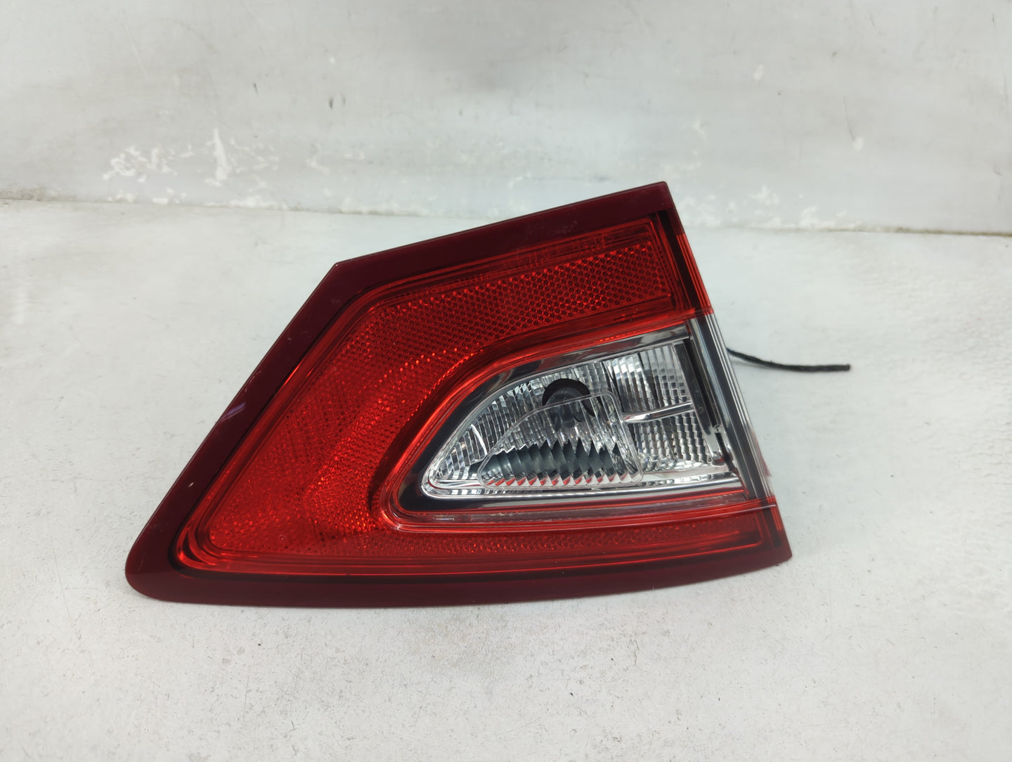 2013-2016 Ford Fusion Tail Light Assembly Passenger Right OEM P/N:6003TH001800 Fits Fits 2013 2014 2015 2016 OEM Used Auto P