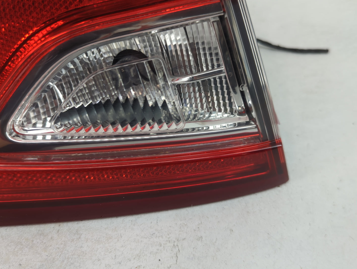 2013-2016 Ford Fusion Tail Light Assembly Passenger Right OEM P/N:6003TH001800 Fits Fits 2013 2014 2015 2016 OEM Used Auto P