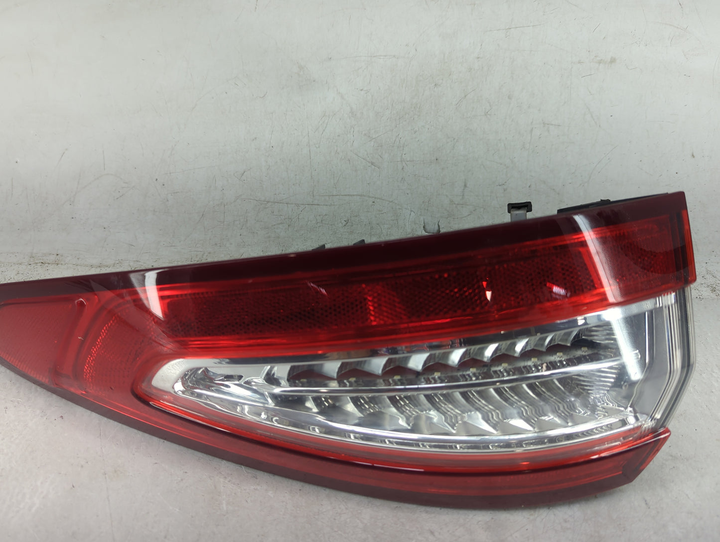 2013-2016 Ford Fusion Tail Light Assembly Passenger Right OEM P/N:DS73-13404-AG Fits Fits 2013 2014 2015 2016 OEM Used Auto 
