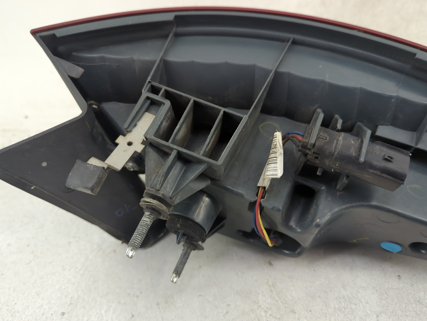 2013-2016 Ford Fusion Tail Light Assembly Passenger Right OEM P/N:DS73-13404-AG Fits Fits 2013 2014 2015 2016 OEM Used Auto 