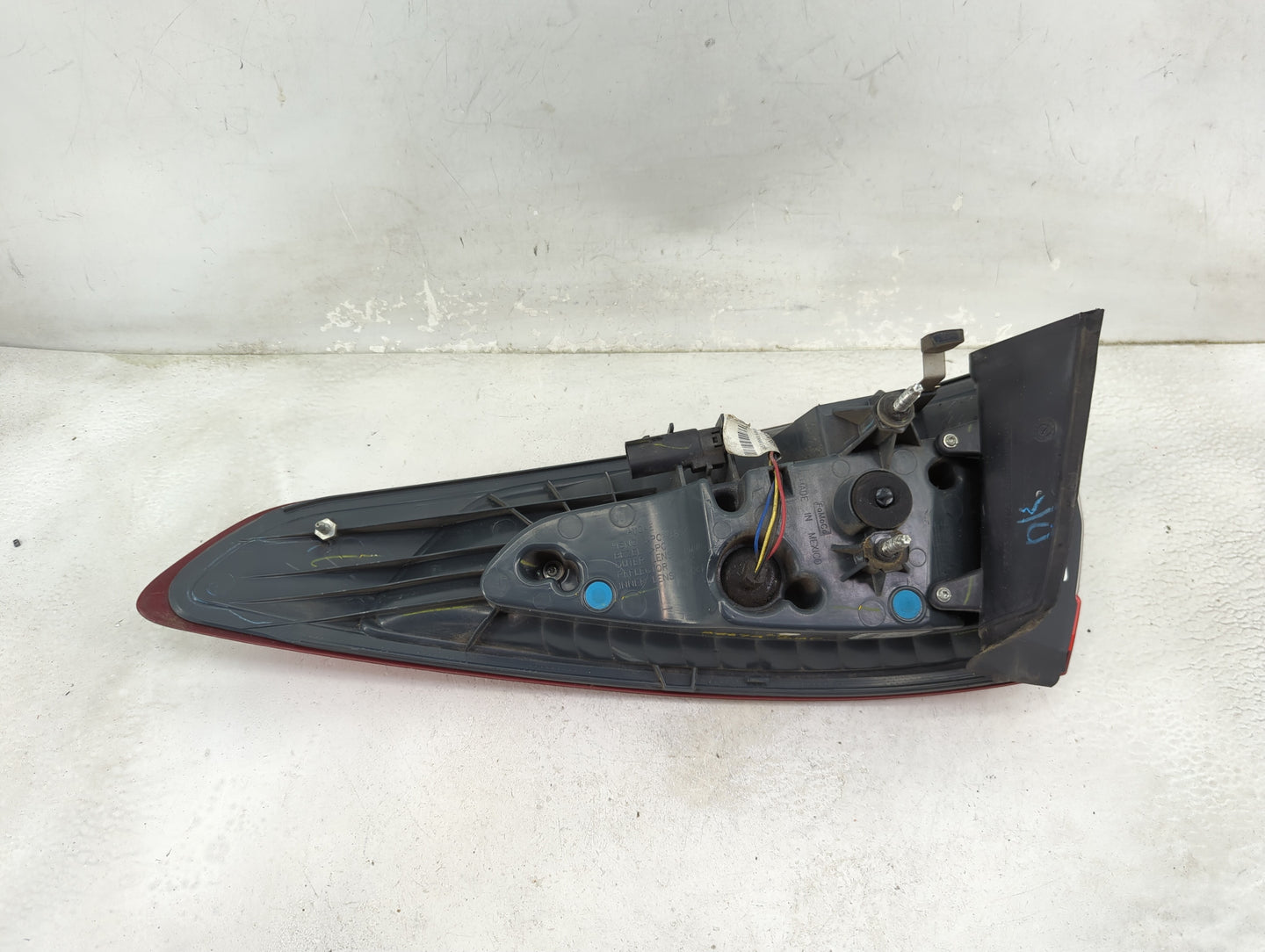 2013-2016 Ford Fusion Tail Light Assembly Driver Left OEM P/N:DS73-13405-AG Fits Fits 2013 2014 2015 2016 OEM Used Auto Part