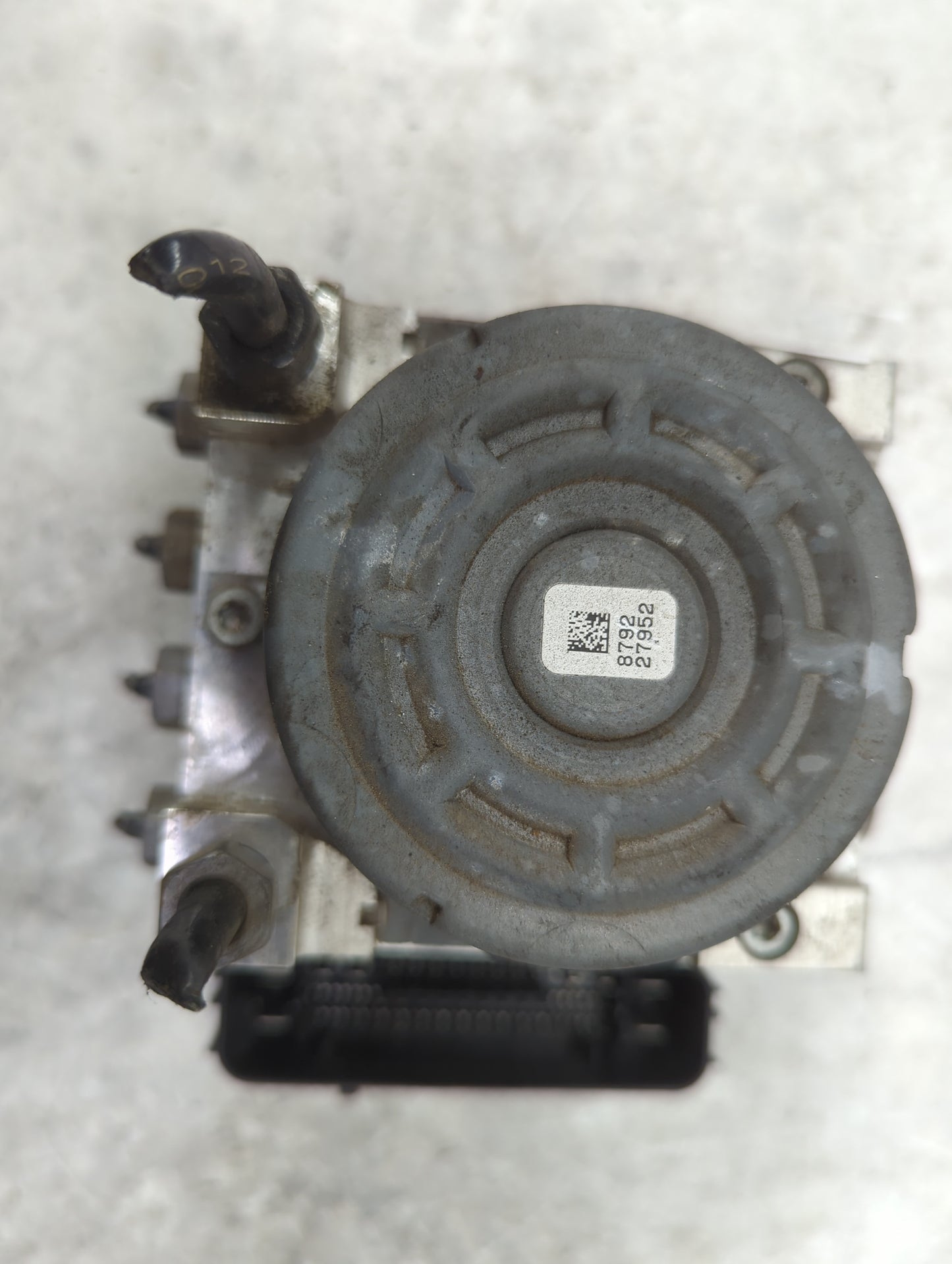 2014-2016 Ford Fusion ABS Pump Control Module Replacement P/N:EG9C-2C405-DF Fits Fits 2014 2015 2016 OEM Used Auto Parts - O