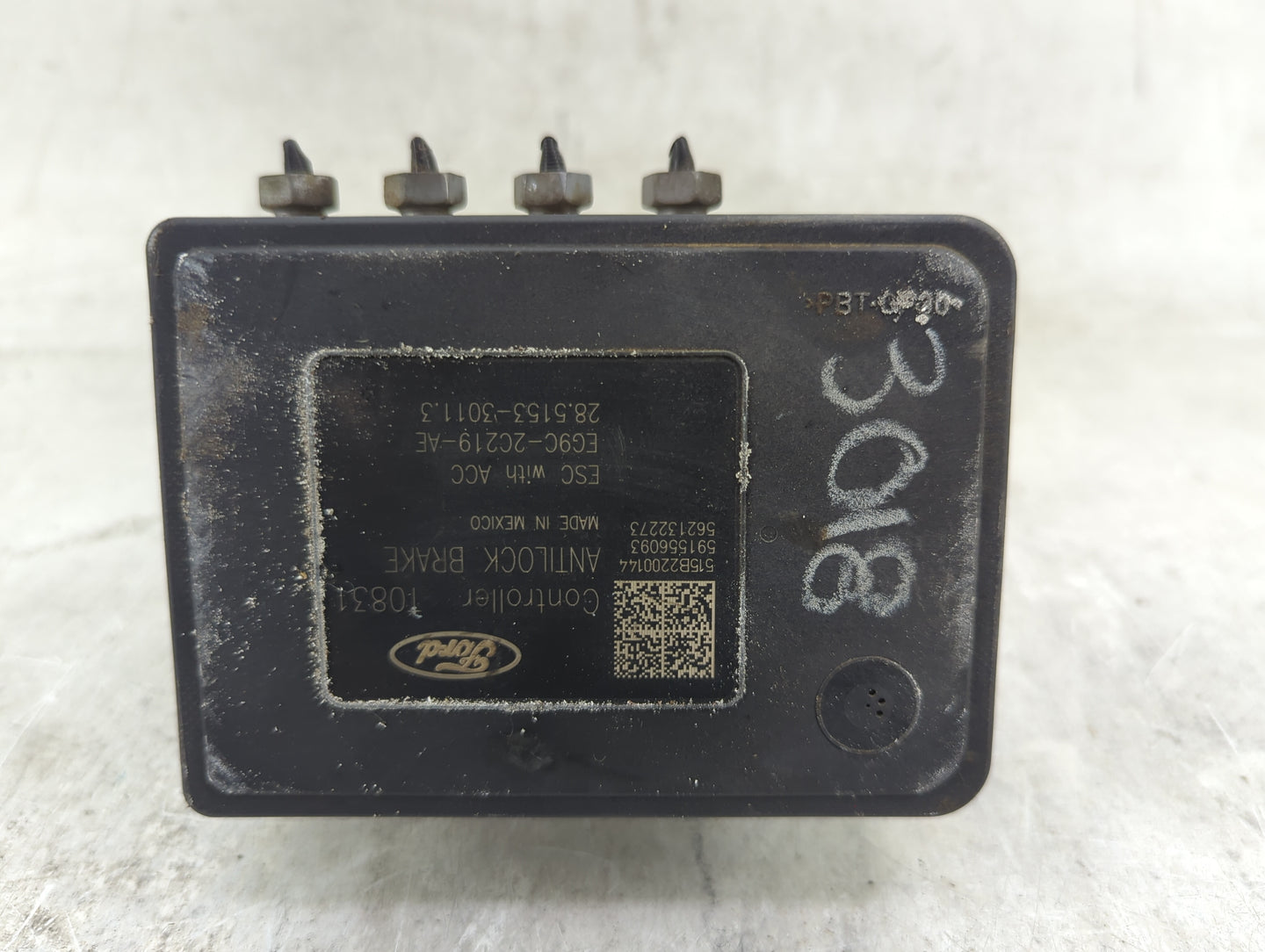 2014-2016 Ford Fusion ABS Pump Control Module Replacement P/N:EG9C-2C405-DF Fits Fits 2014 2015 2016 OEM Used Auto Parts - O