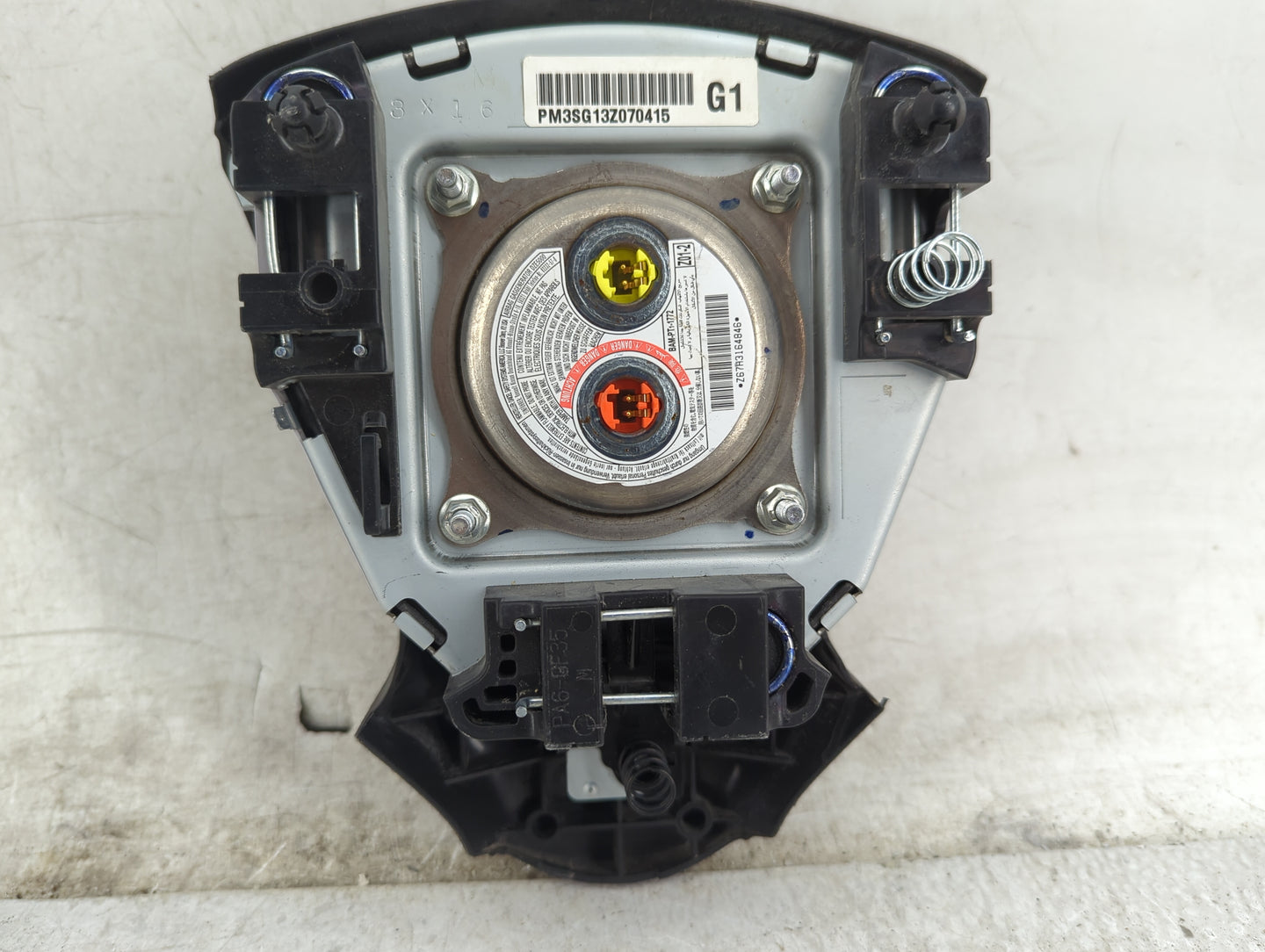 Ford Fusion Air Bag Driver Left Steering Wheel Mounted Black 1458652 - Oemusedautoparts1.com