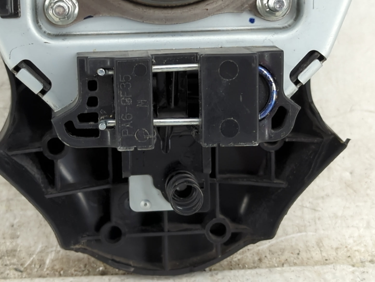 Ford Fusion Air Bag Driver Left Steering Wheel Mounted Black 1458652 - Oemusedautoparts1.com