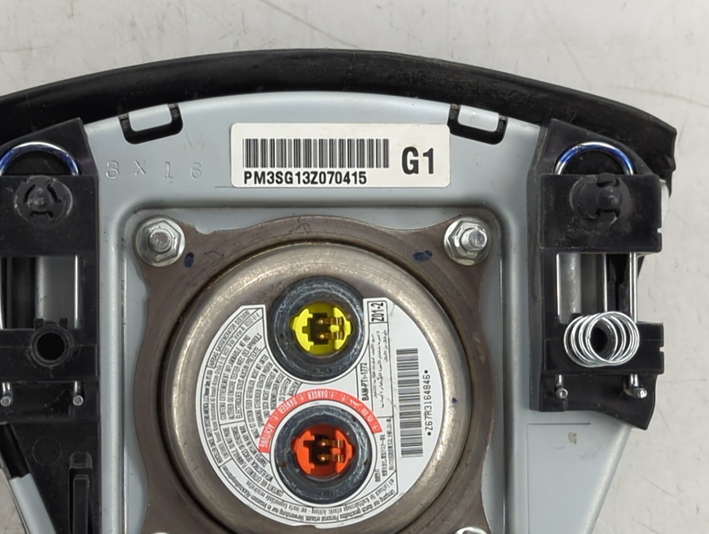 Ford Fusion Air Bag Driver Left Steering Wheel Mounted Black 1458652 - Oemusedautoparts1.com