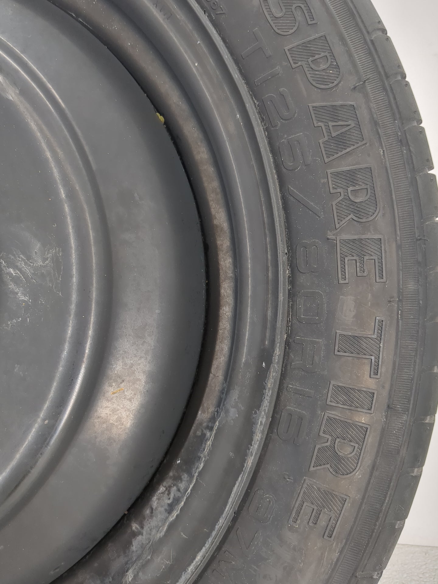 2013-2020 Ford Fusion Spare Donut Tire Wheel Rim Oem 1462443 - Oemusedautoparts1.com