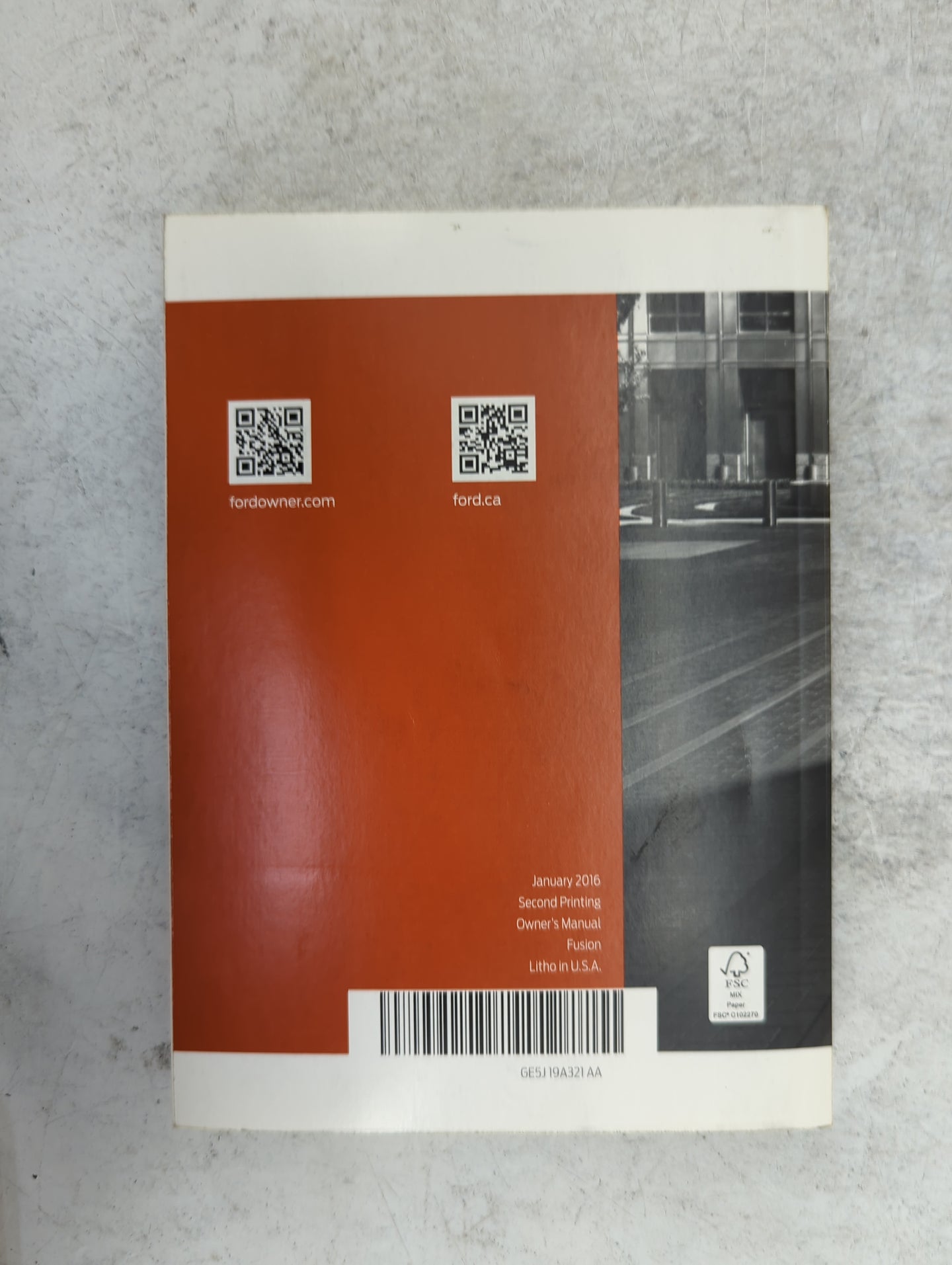 2016 Ford Fusion Owners Manual Book Guide P/N:GE5J19A321AA OEM Used Auto Parts - Oemusedautoparts1.com