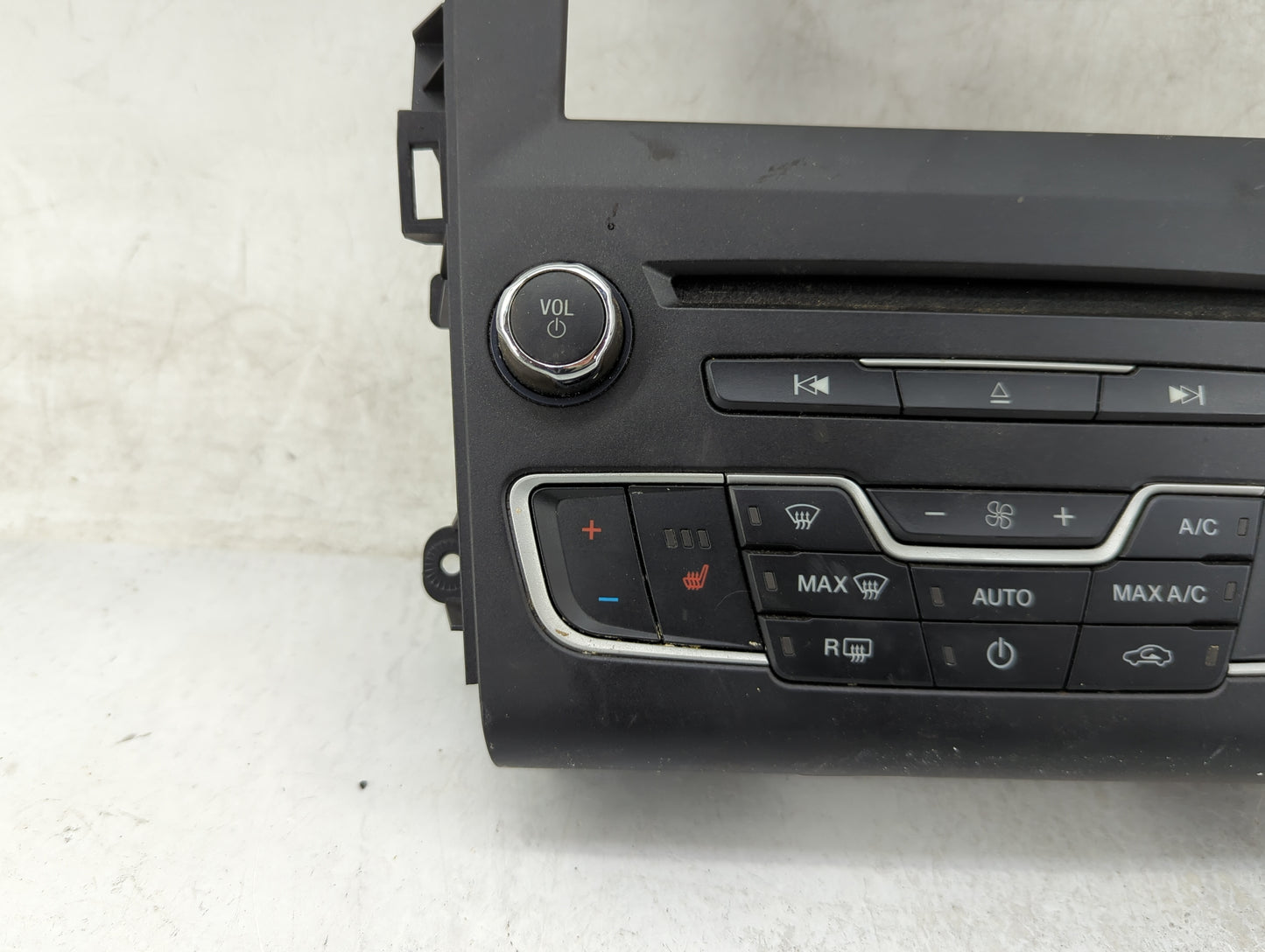 2016-2020 Ford Fusion Radio Control Panel 1464465 - Oemusedautoparts1.com