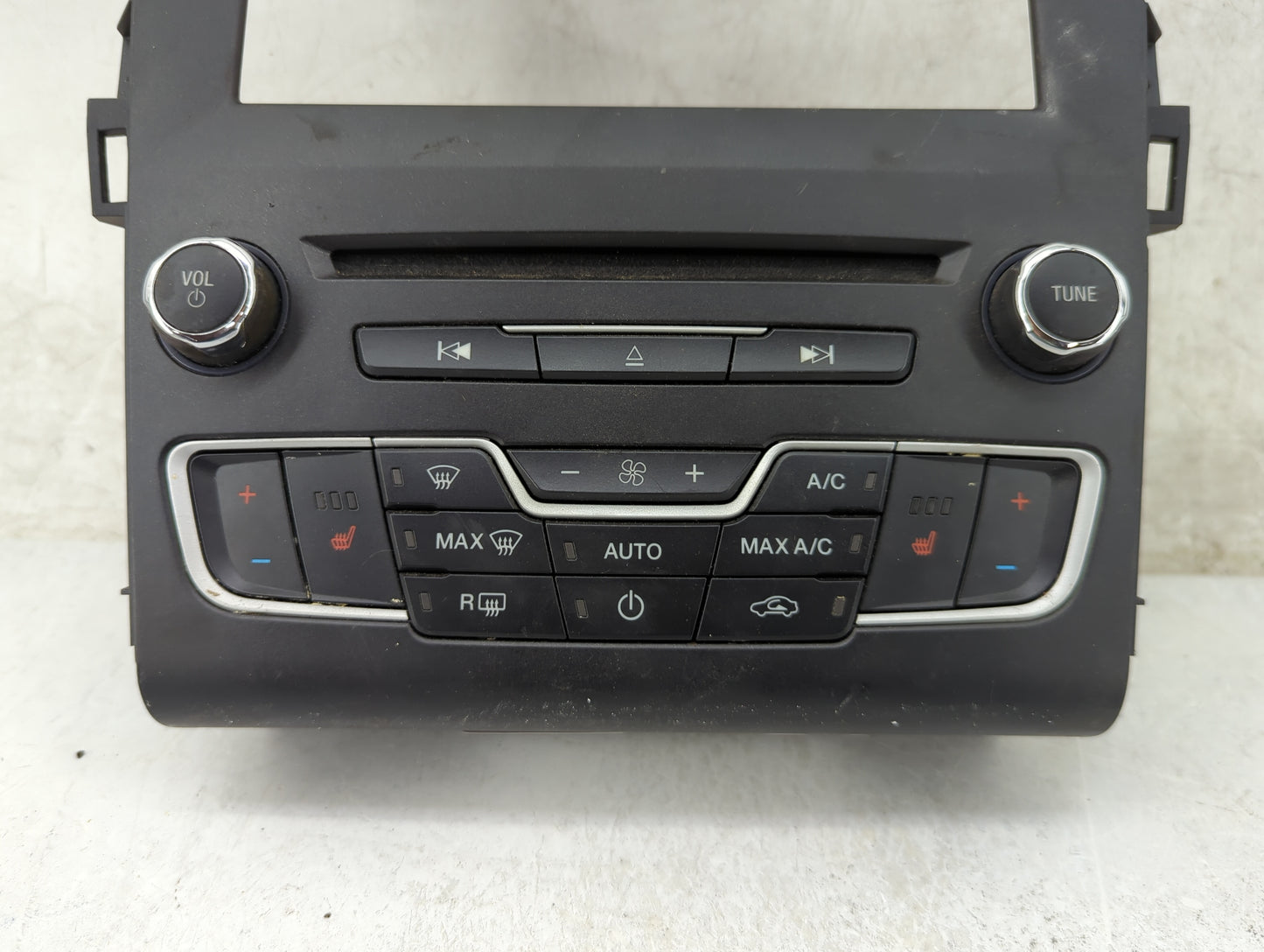 2016-2020 Ford Fusion Radio Control Panel 1464465 - Oemusedautoparts1.com
