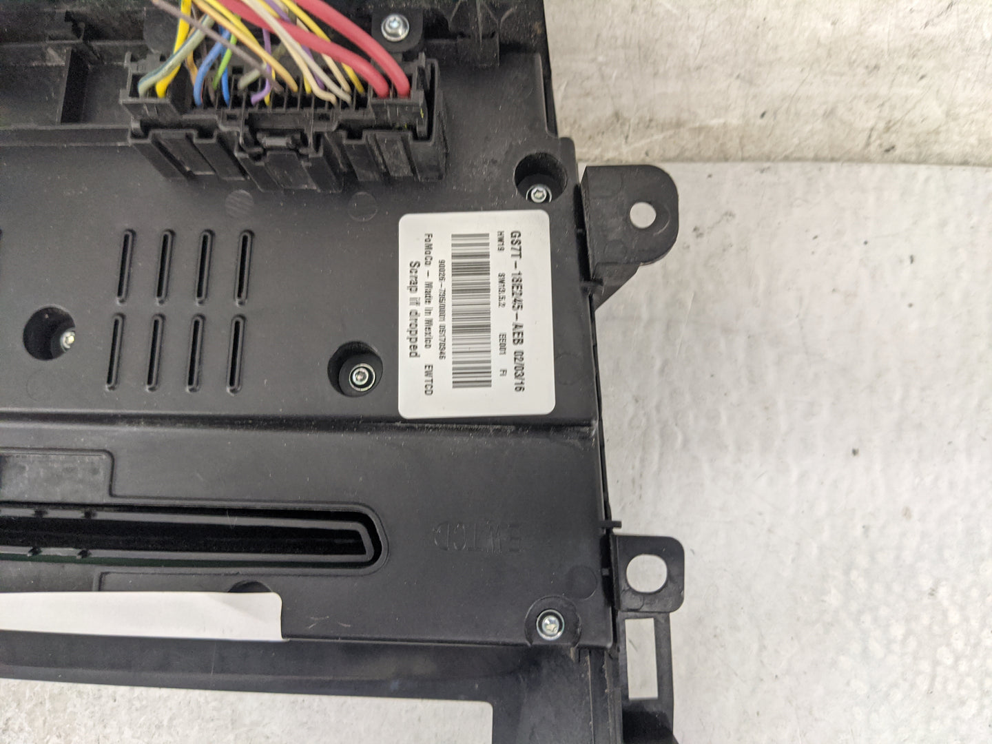 2016-2020 Ford Fusion Radio Control Panel 1468326 - Oemusedautoparts1.com