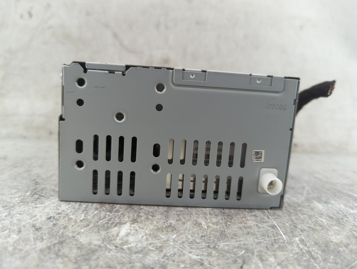 2016 Ford Fusion Radio AM FM Cd Player Receiver Replacement P/N:FS7T-19C107-YB CQ-C31SN0AMA Fits OEM Used Auto Parts - Oemus