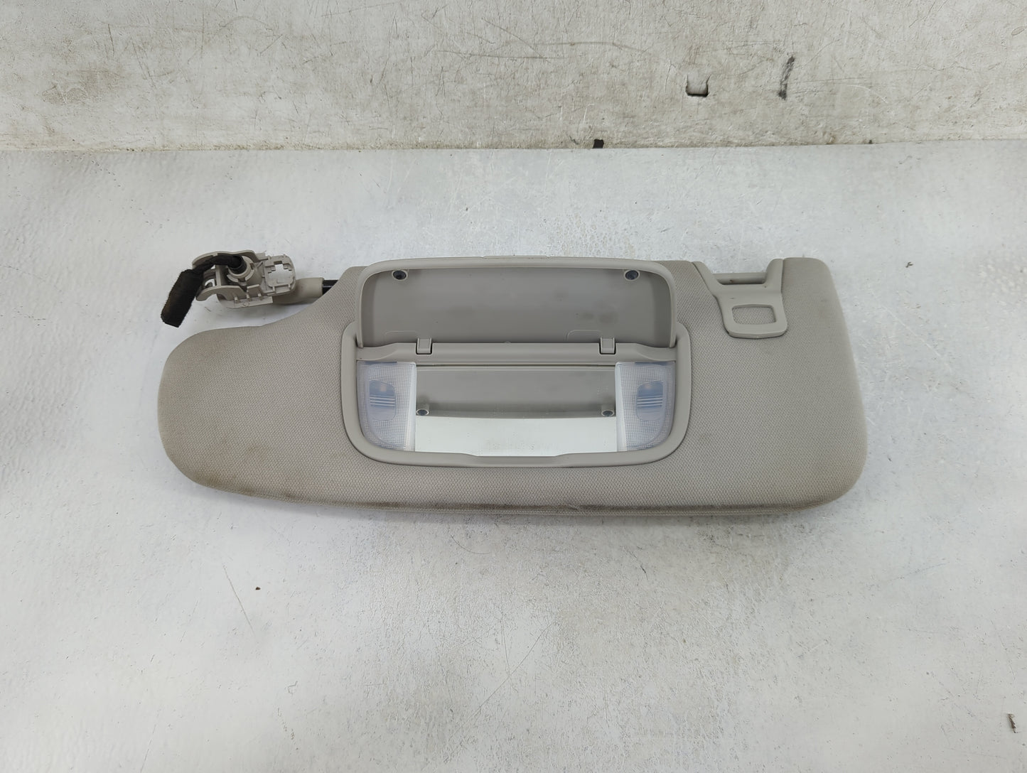 2015-2016 Ford Fusion Sun Visor Shade Replacement Driver Left Mirror Fits Fits 2015 2016 OEM Used Auto Parts - Oemusedautopa