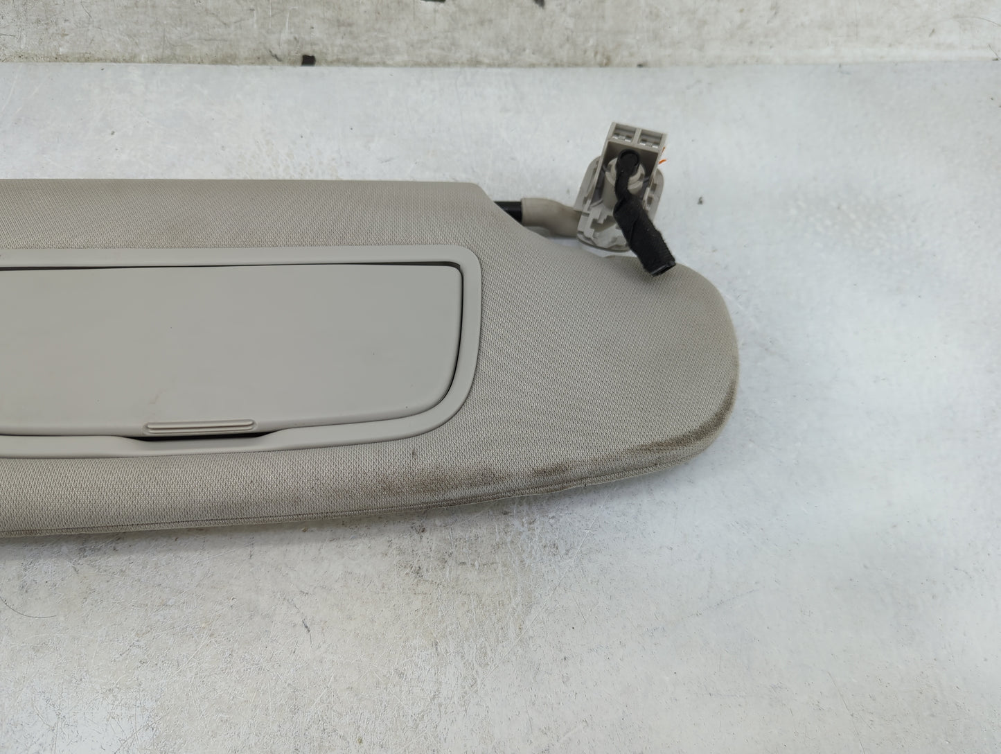 2015-2016 Ford Fusion Sun Visor Shade Replacement Passenger Right Mirror Fits Fits 2015 2016 OEM Used Auto Parts - Oemusedau